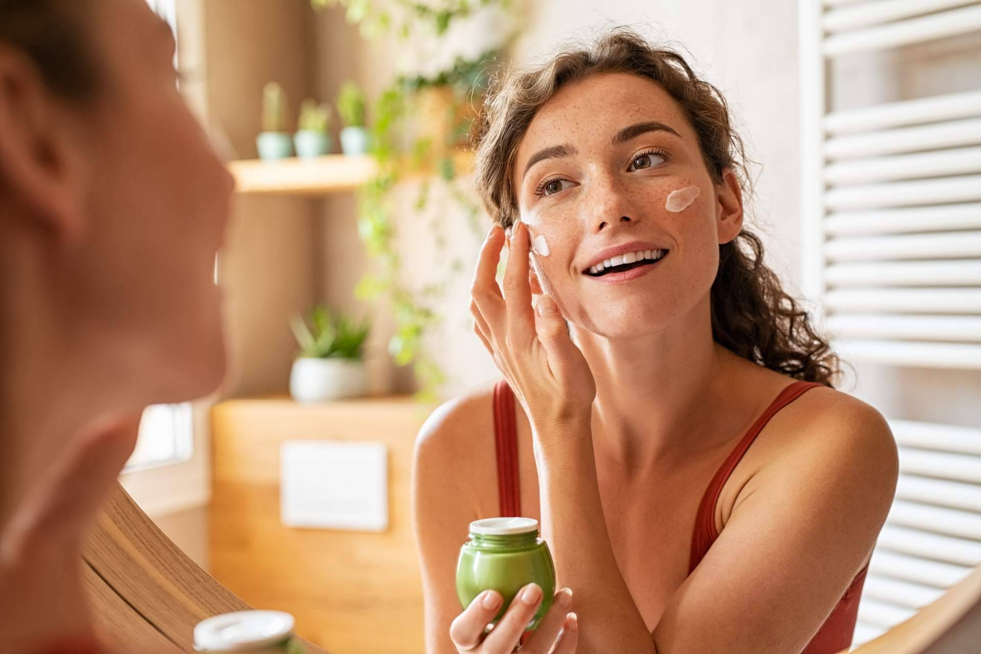 Cosmonatura ofrece los beneficios de la cosmética natural
