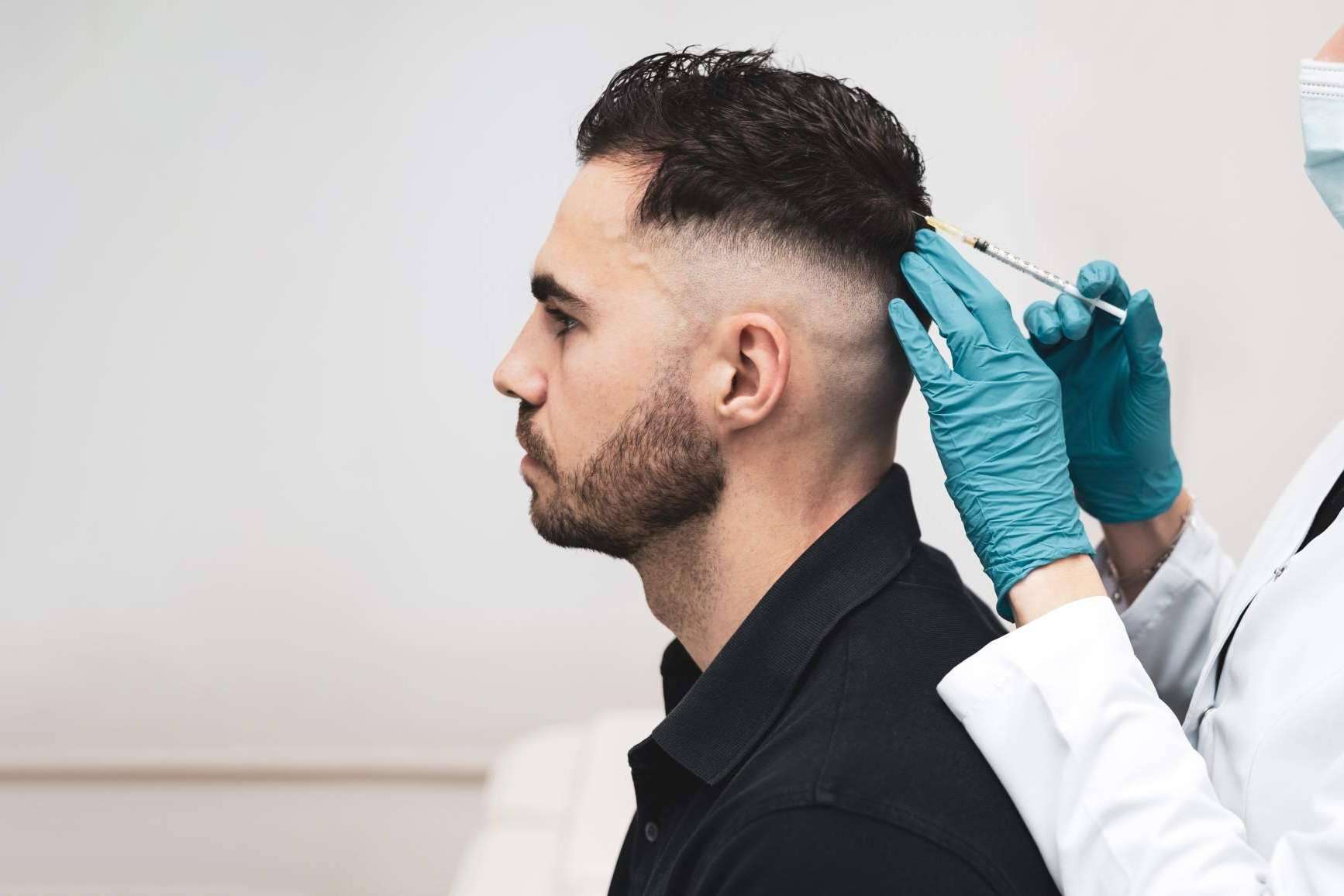 Frenar la caída del cabello con el tratamiento de PRP capilar de Centro Médico El Pilar