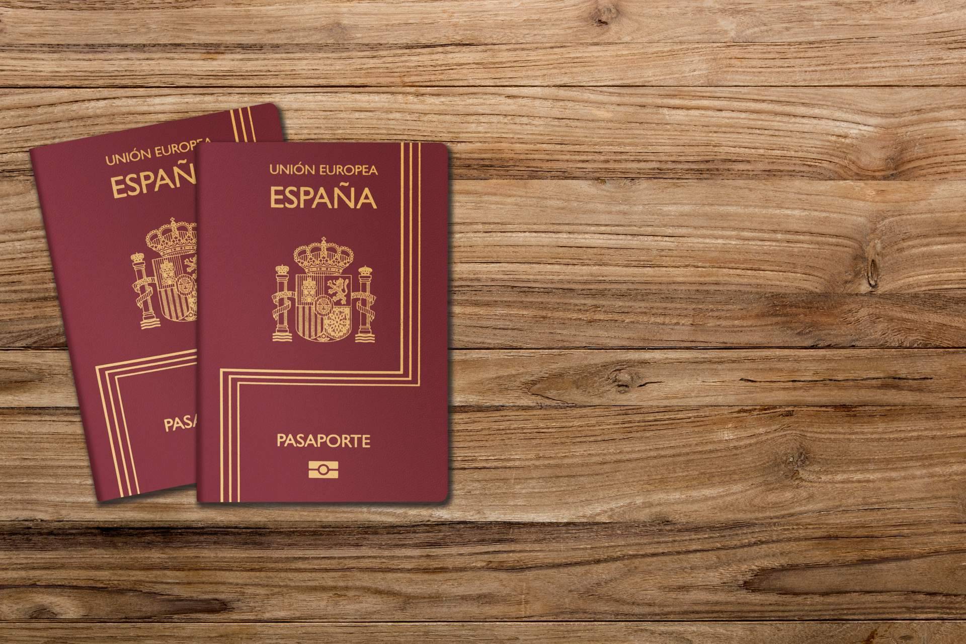 ¿Qué se debe hacer después de obtener la nacionalidad española?