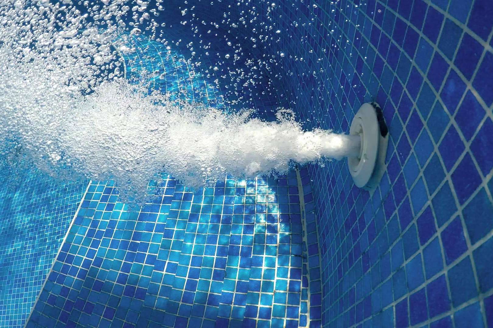 Warmpool ofrece bombas soplantes para jacuzzi y procesos industriales