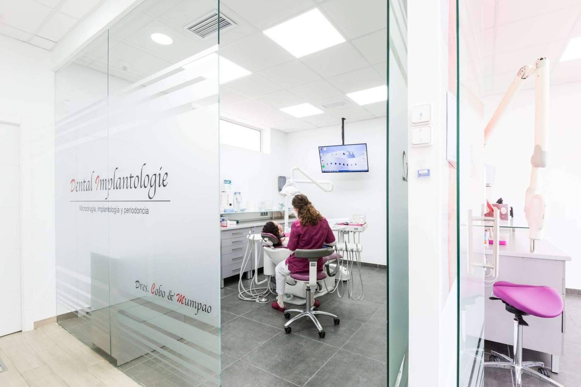 Dental Implantologie dispone de un equipo de profesionales expertos en odontopediatría