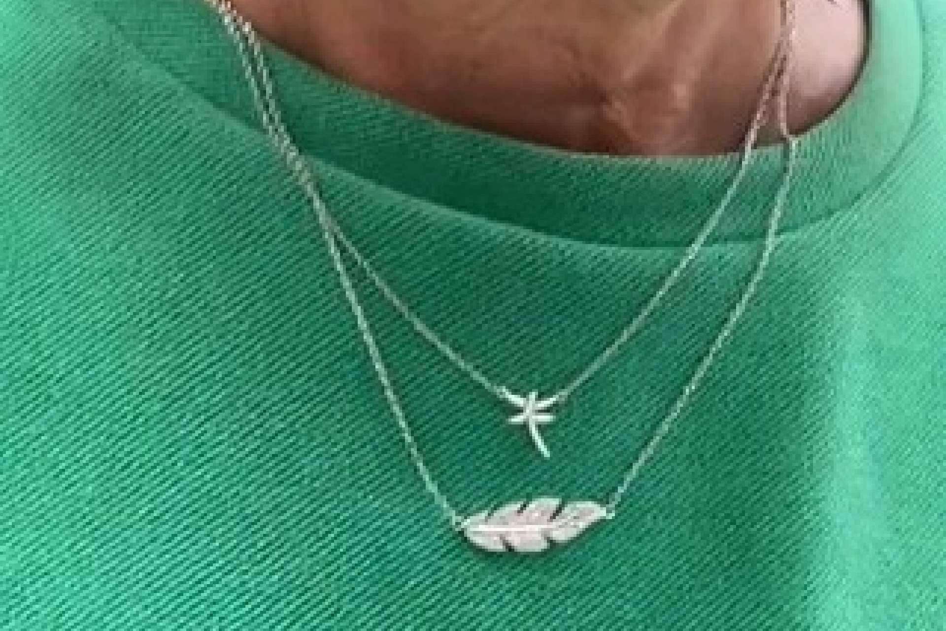 Este invierno, los colgantes de plata son clave para un look con mucho estilo
