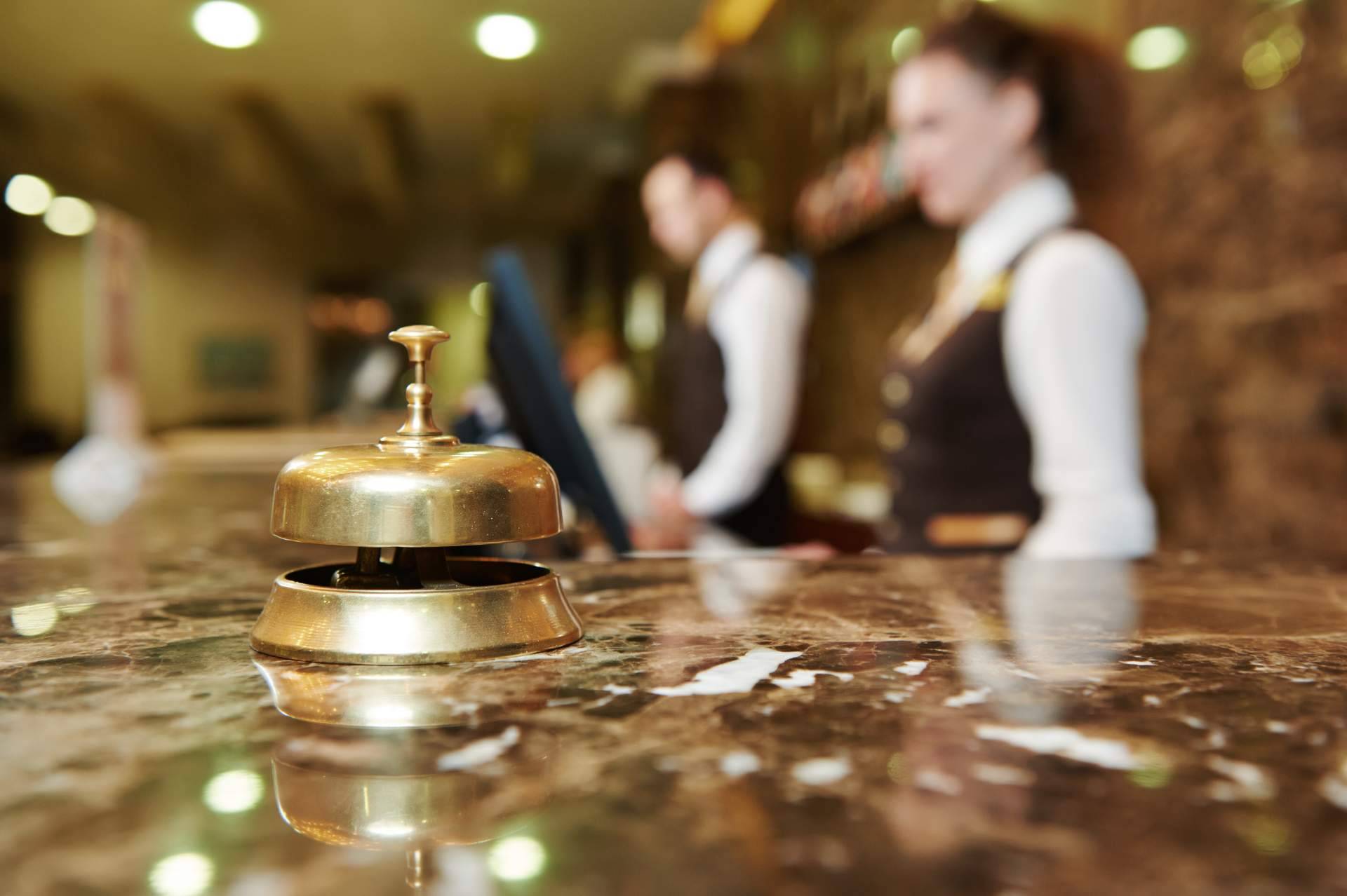 ¿Por qué es recomendable formarse en el sector hotelero de cara a un futuro?