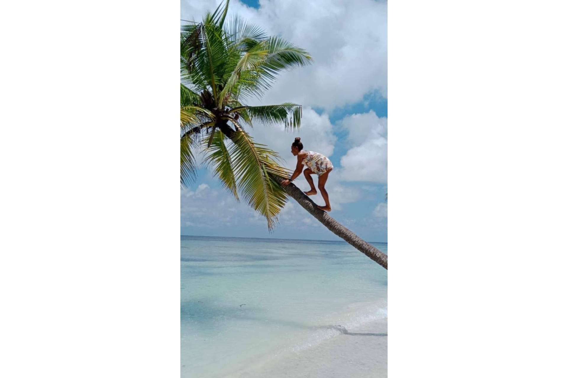 Descubrir la vida en las islas locales de las Maldivas