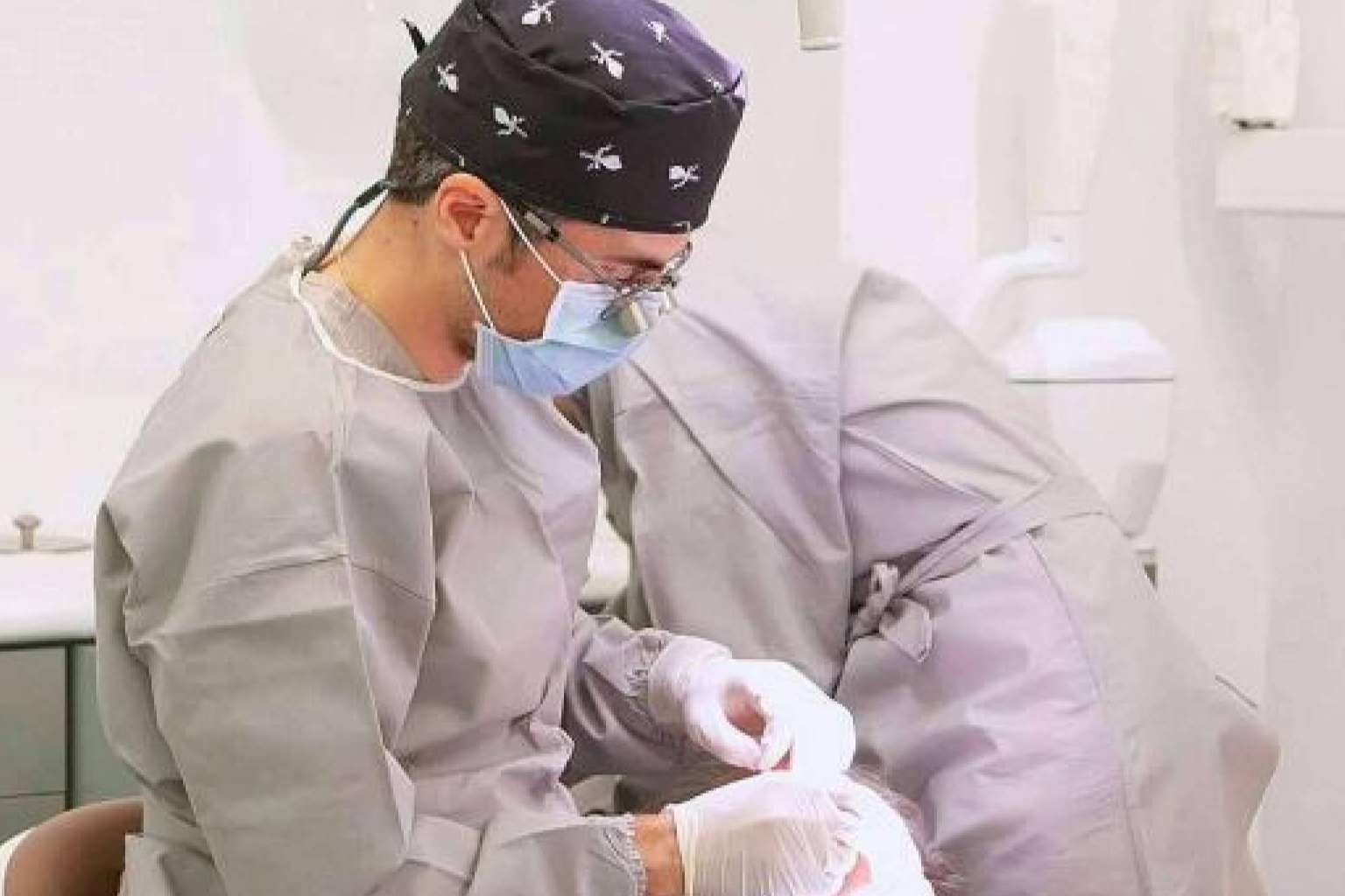 La innovadora técnica de injerto de encías; restaurando salud y estética dental con precisión