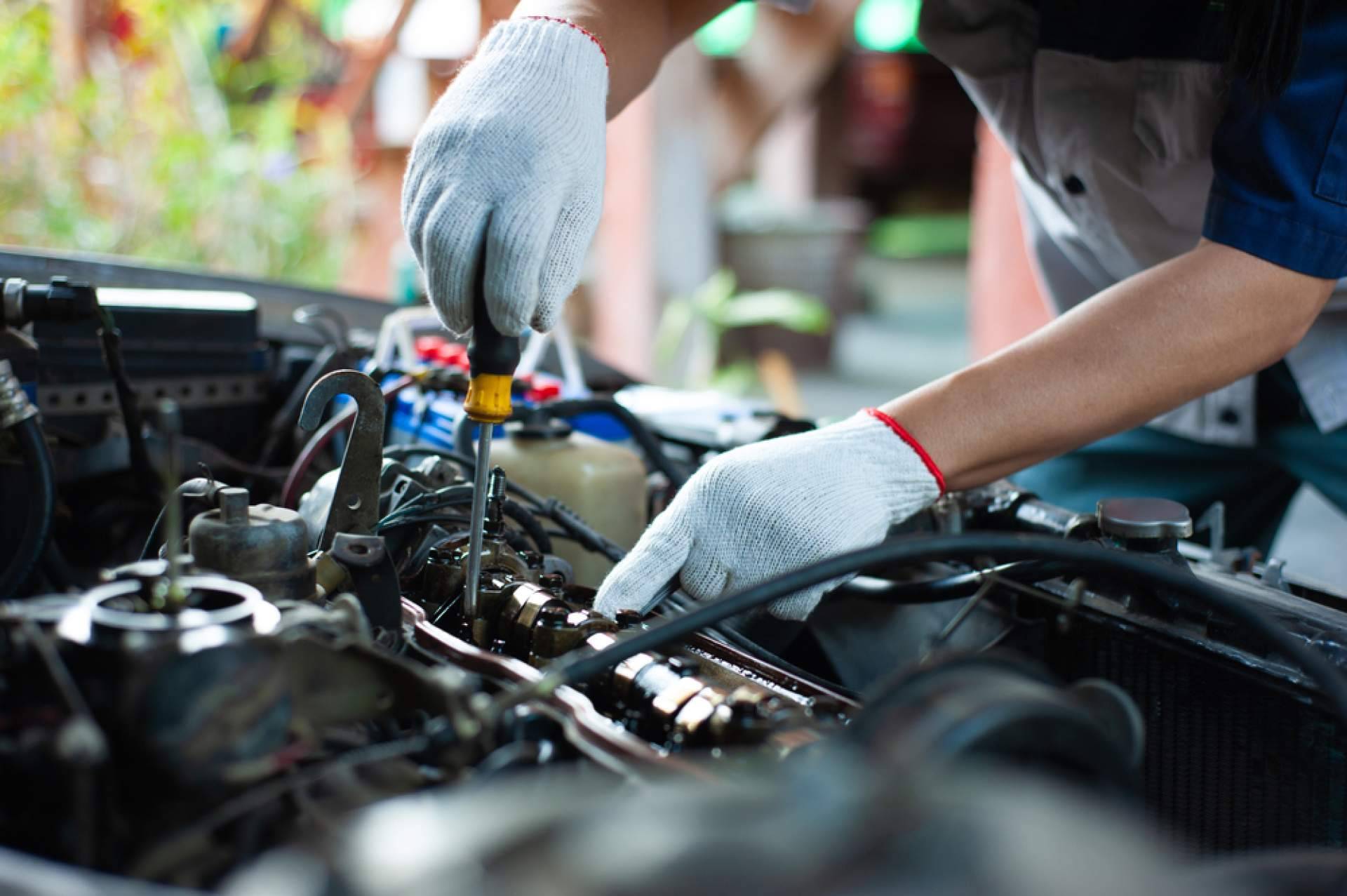 Mister Worker enseña cómo elegir la llave dinamométrica correcta para el automóvil