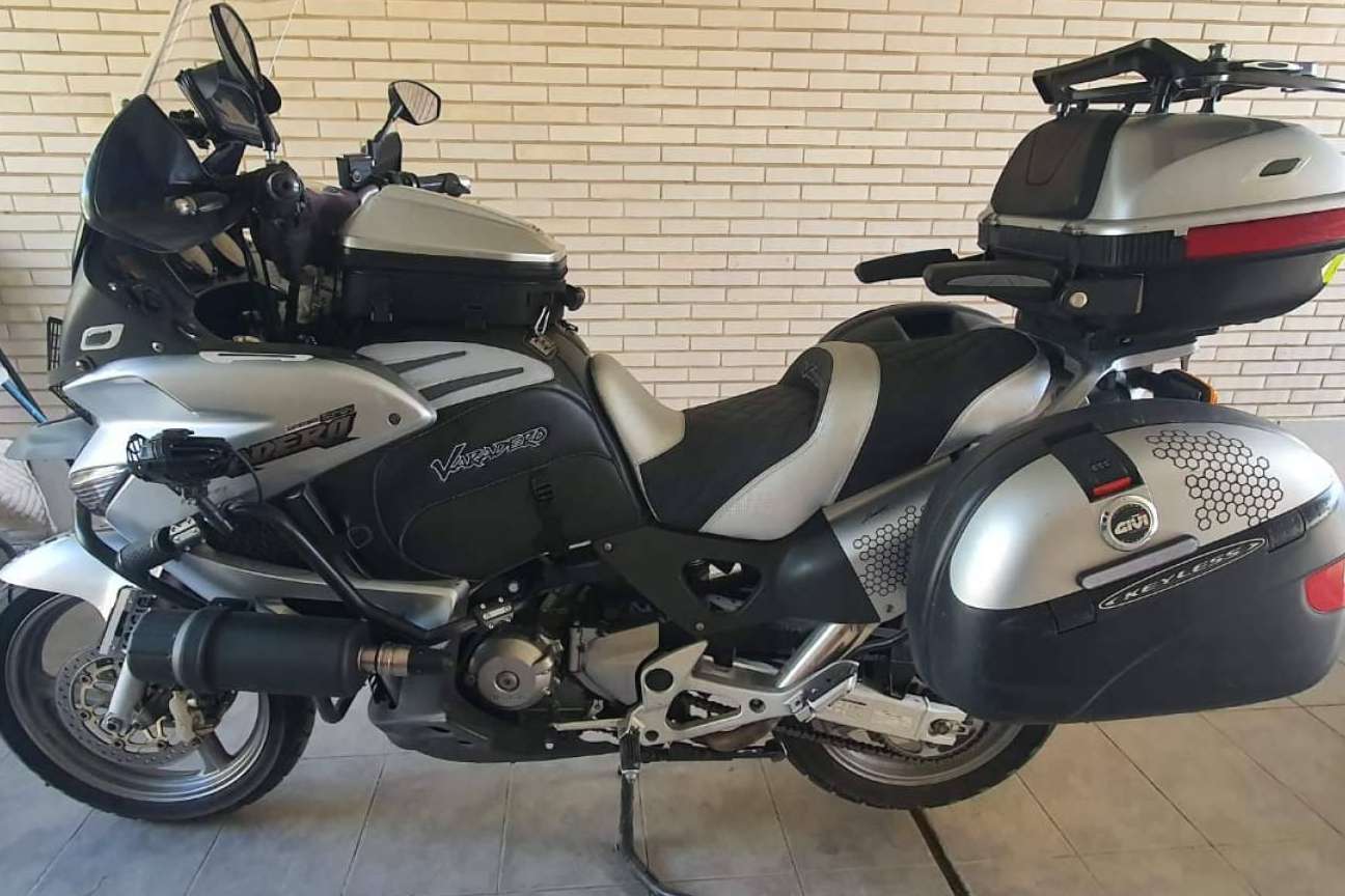 Los beneficios que aporta un asiento confort para motos de JM-FUNDAS
