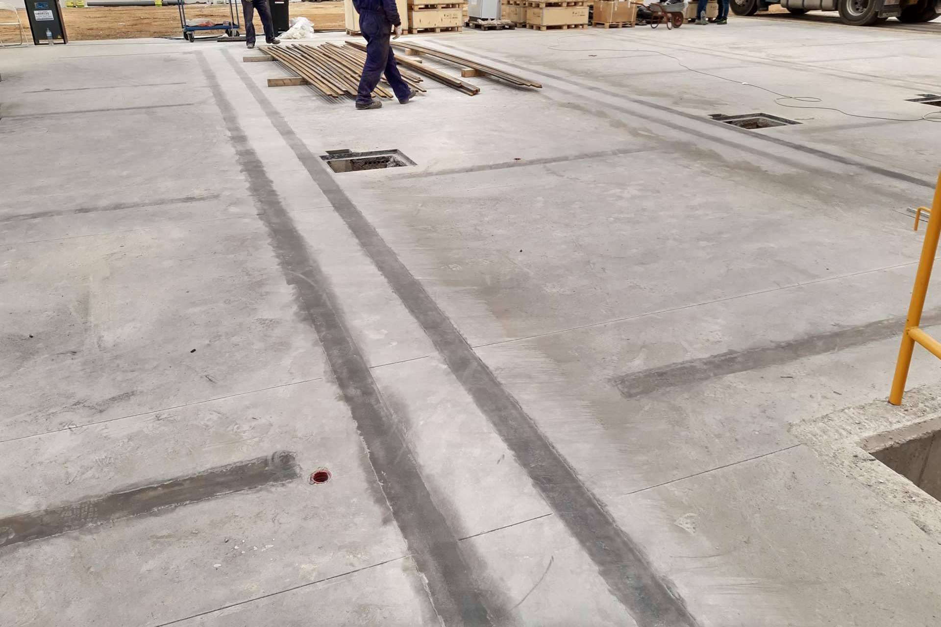 Fibras en solera industrial en Aranda de Duero