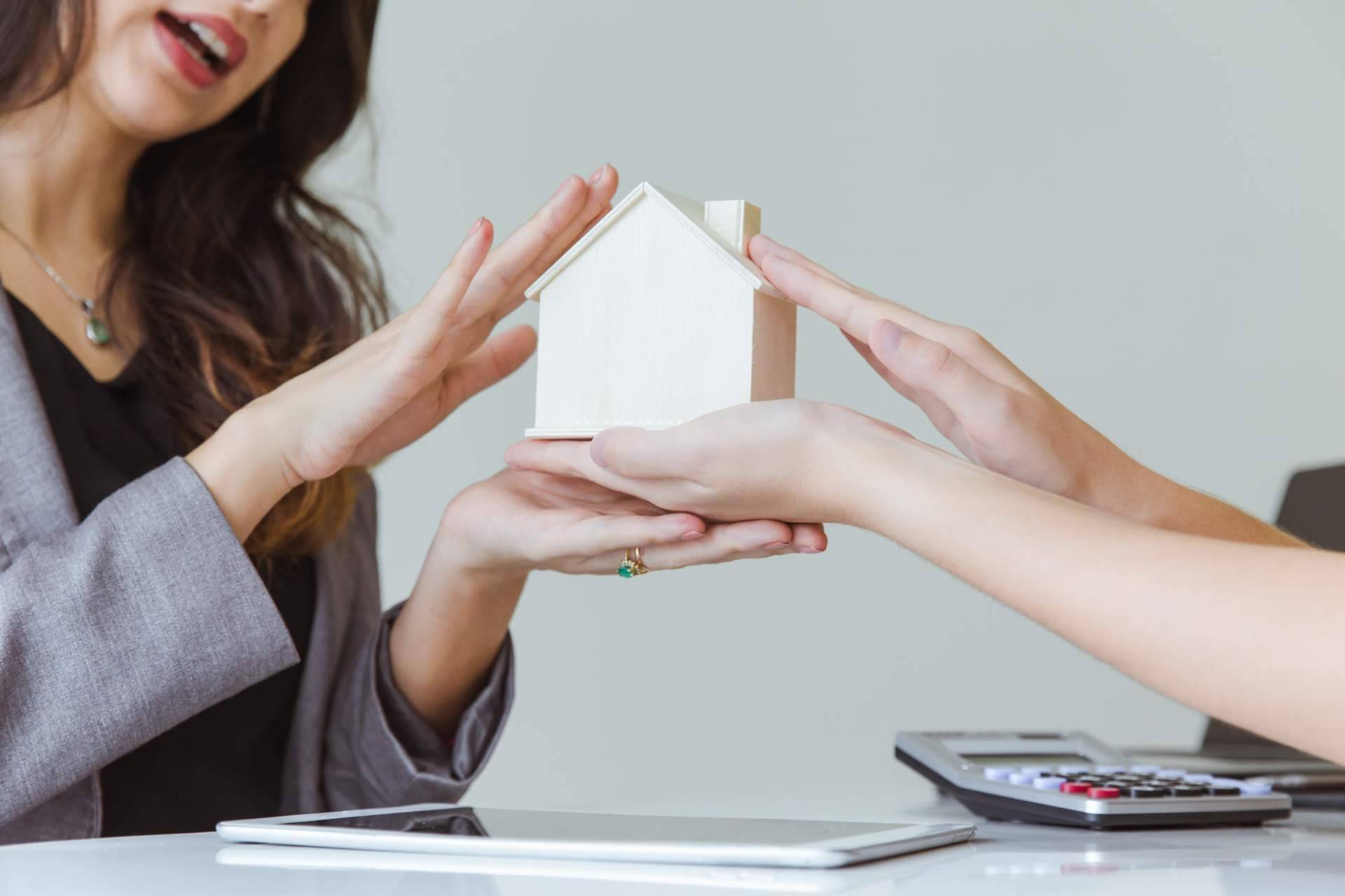 Las ventajas de un CRM inmobiliario para la gestión de clientes y propiedades, por Vaquero & Workgroups Viviendas