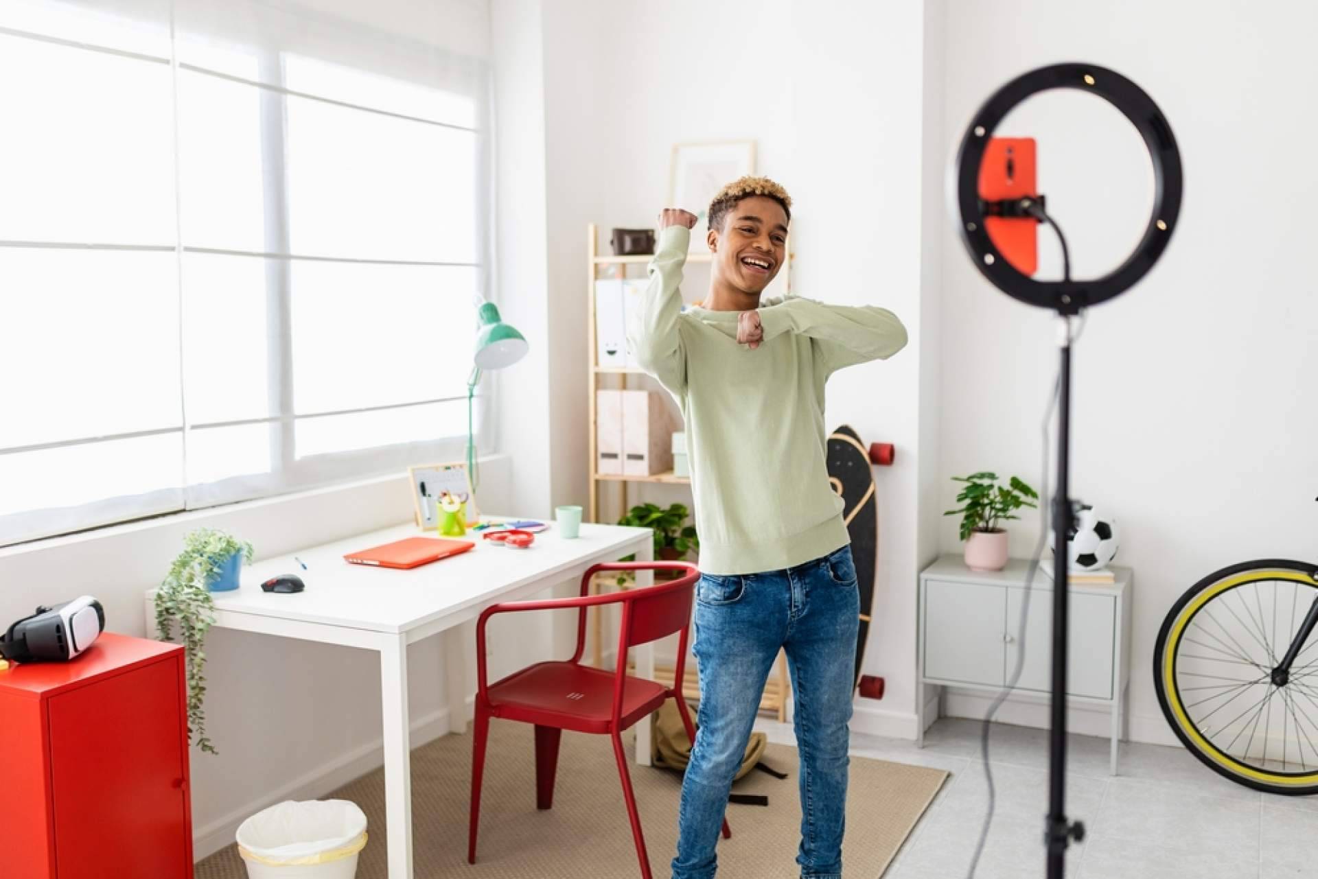 La plataforma FuelYourBrands conecta a marcas con microinfluencers, optimizando los recursos de marcas y agencias