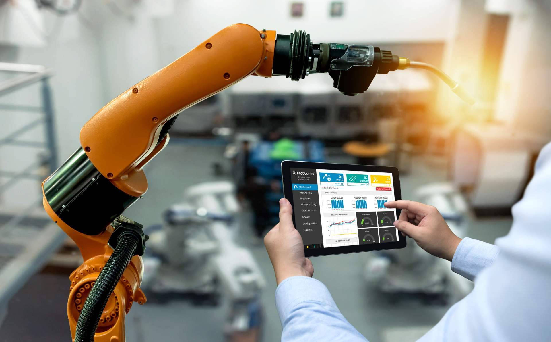Ideas para automatizar procesos en un negocio gracias a la IA, con Clicategia