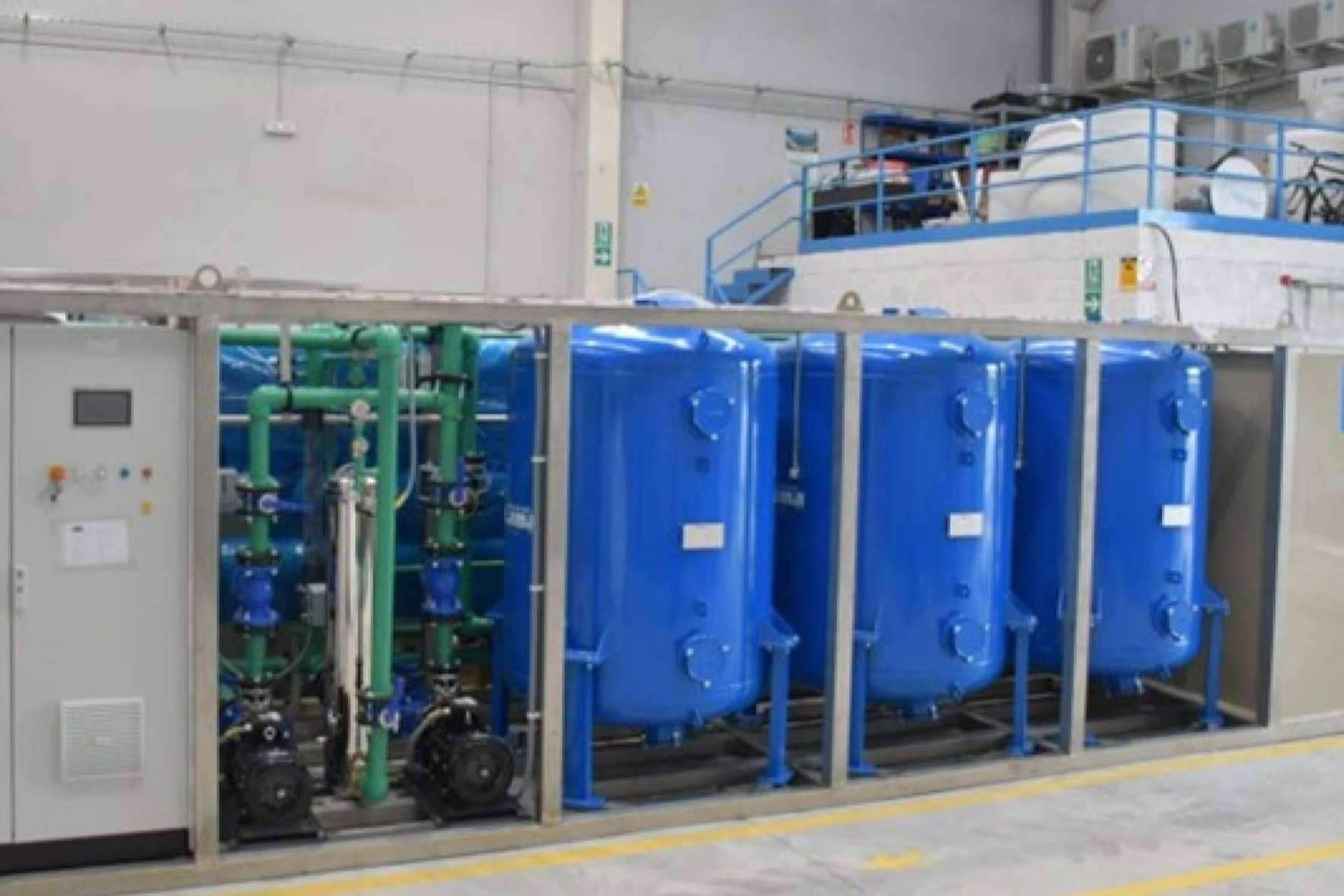 ¿En qué consisten los proyectos de tratamiento de agua potable con los profesionales de ICASUR?