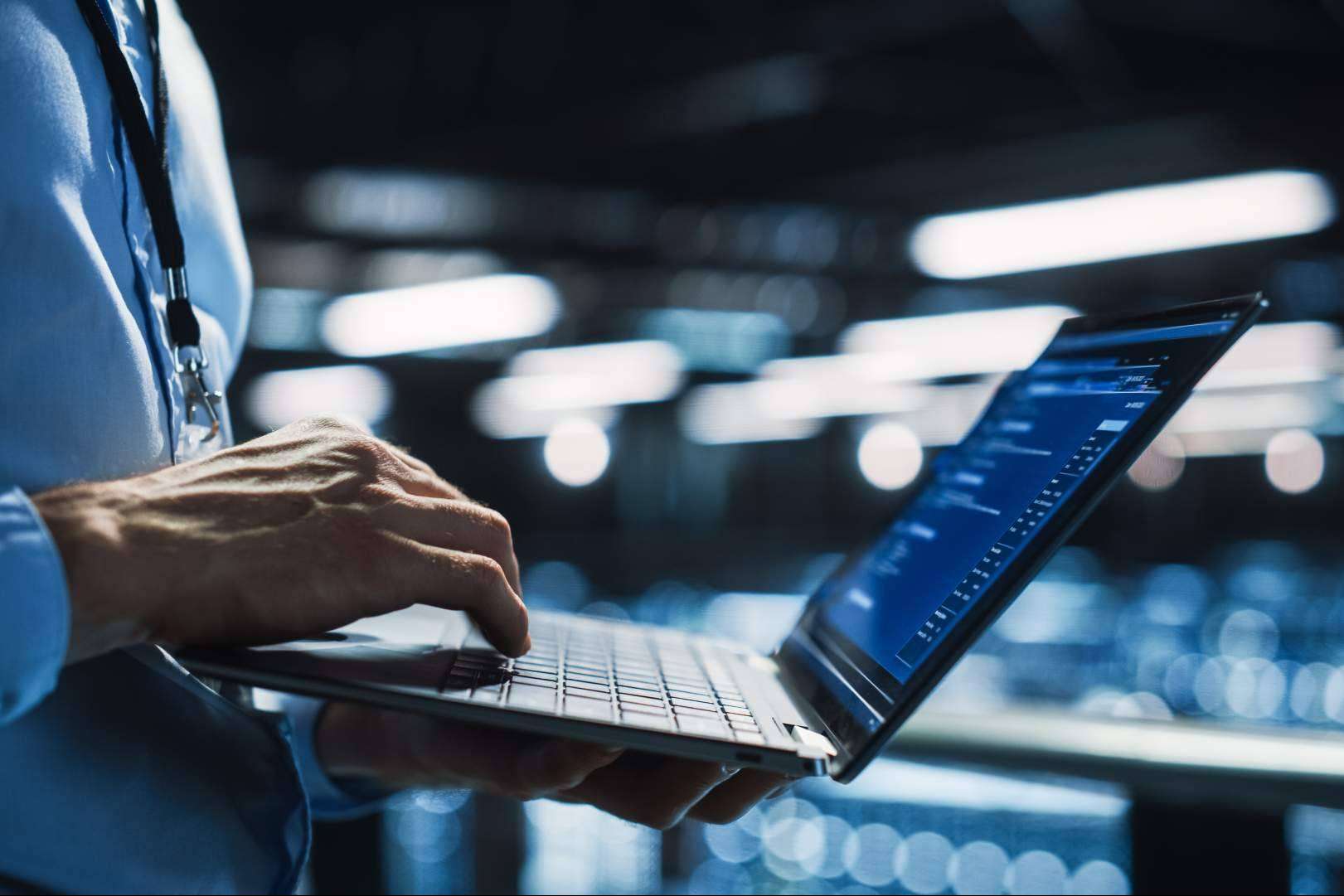 Para garantizar una gestión de activos inteligente, el servicio de MAD Cloud Consulting