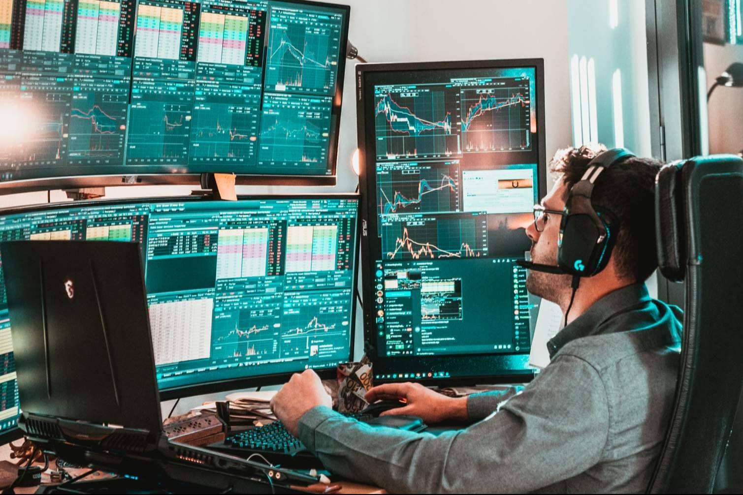 ¿Dónde aprender los fundamentos del trading durante 3 meses en formato vídeo? Streaming Trading
