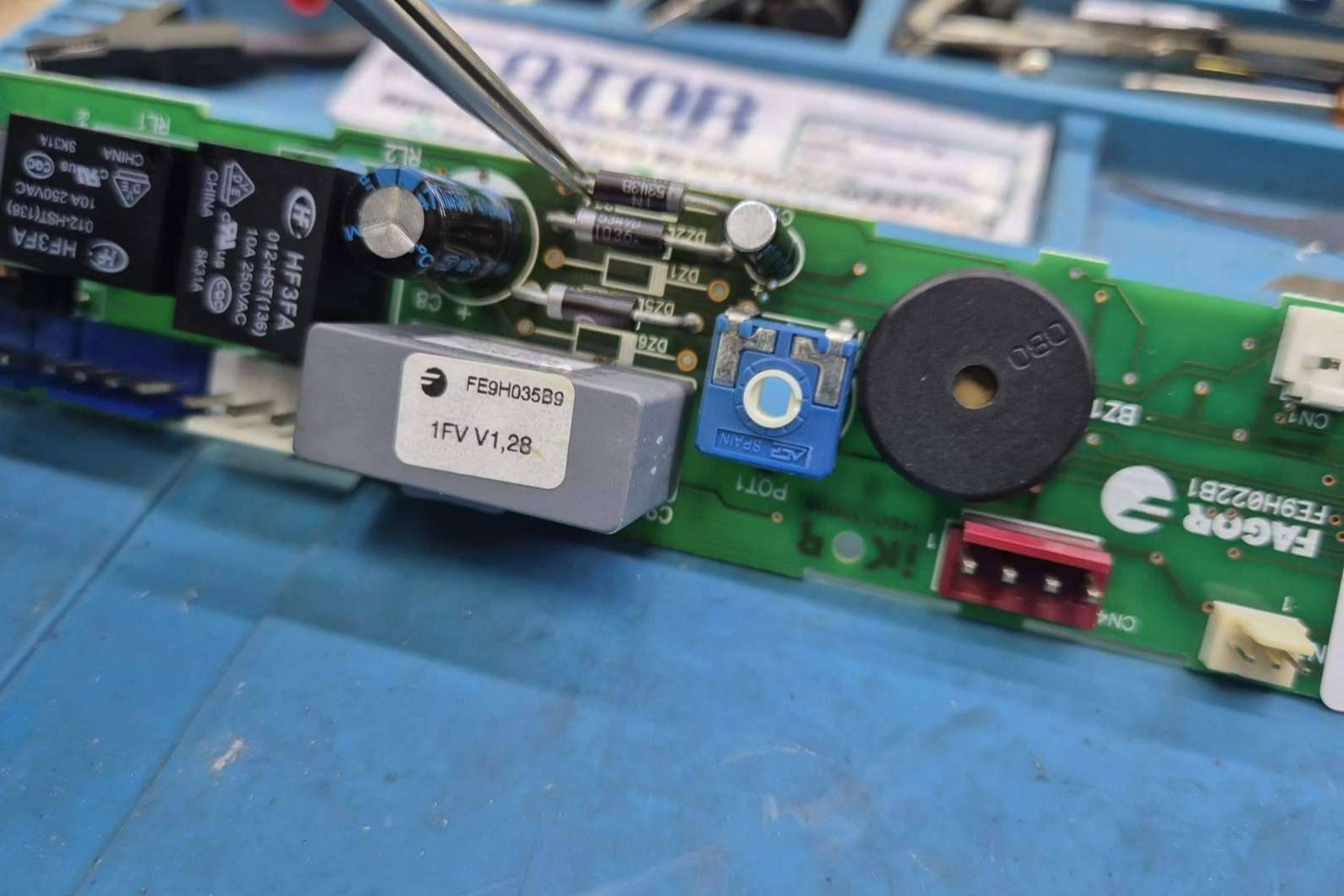 La apuesta por la reparación electrónica de televisores de Sator Electrónica, una opción más económica y sostenible