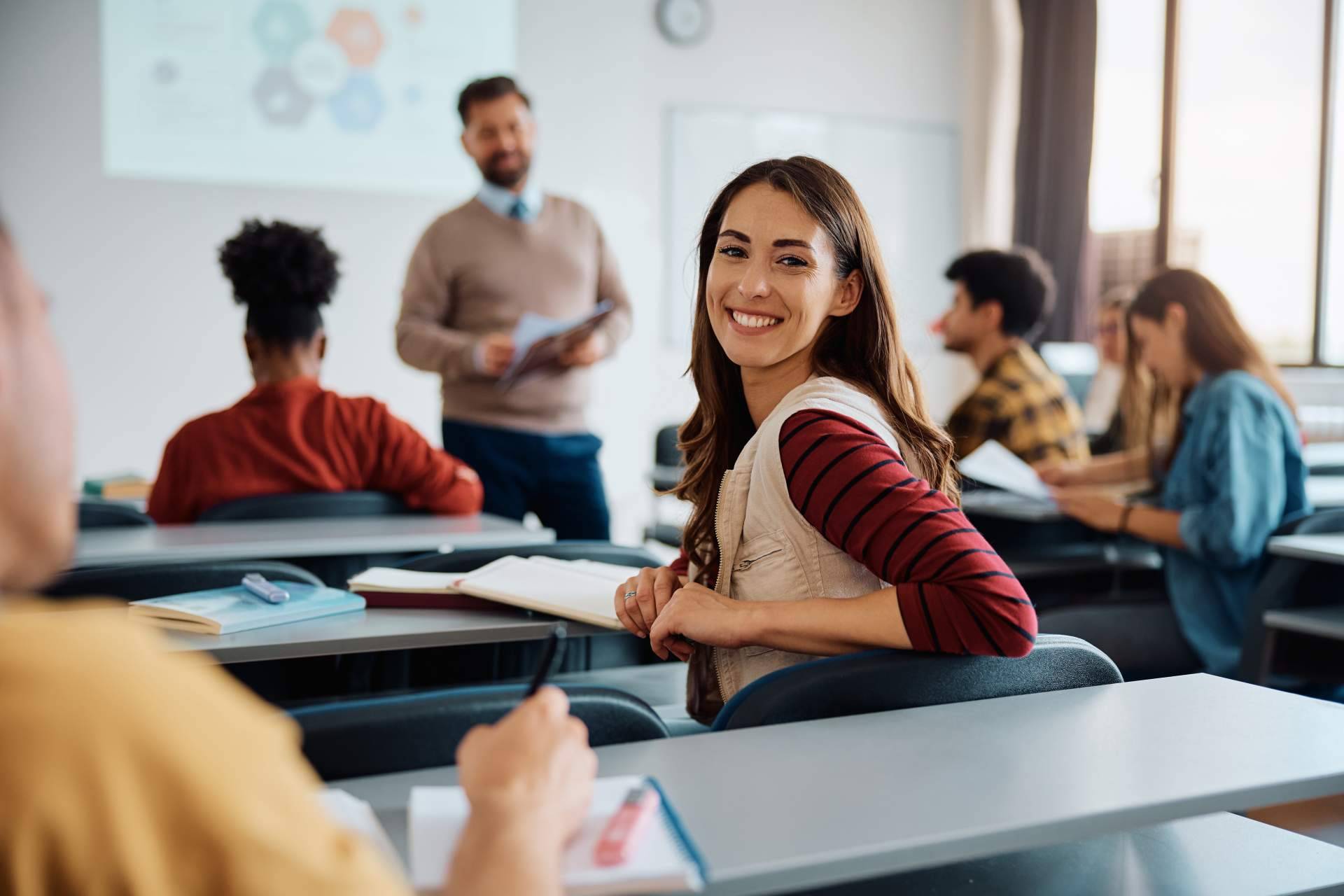 Programas educativos de arquitectura en colaboración con universidades