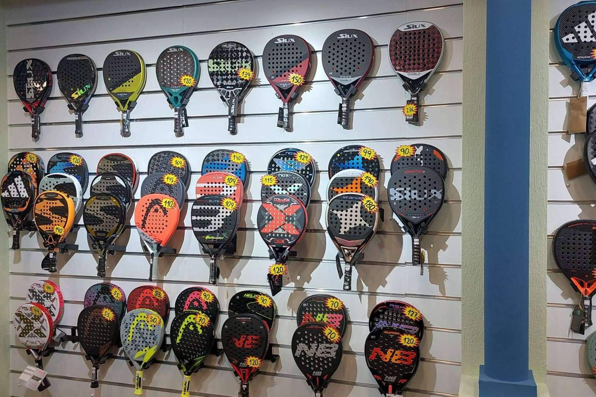 Webdepadel.com, un lugar en internet con un interesante outlet de padel