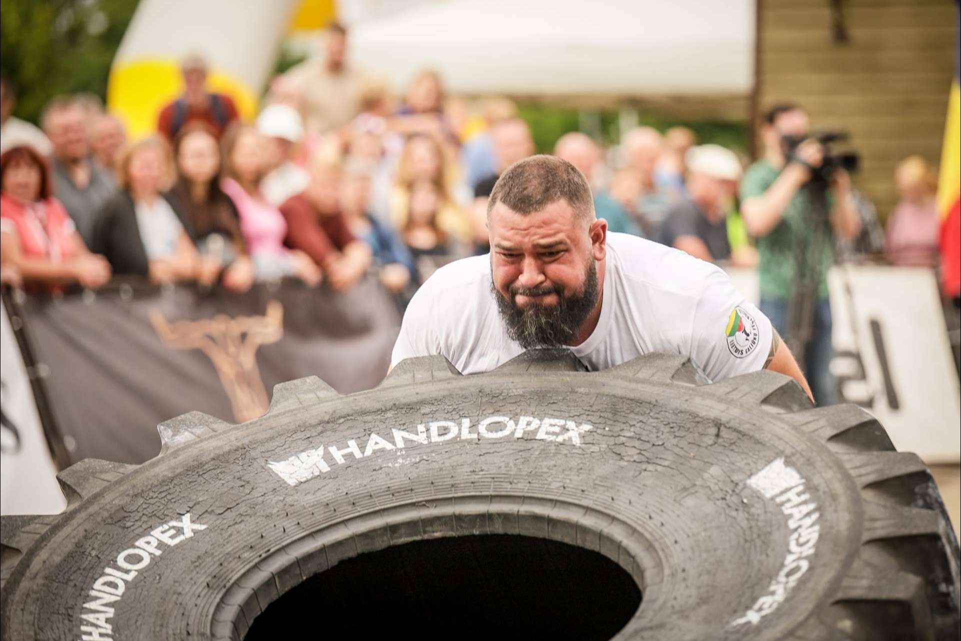 Una de las personalidades más destacadas en strongman, Juan Ferrer