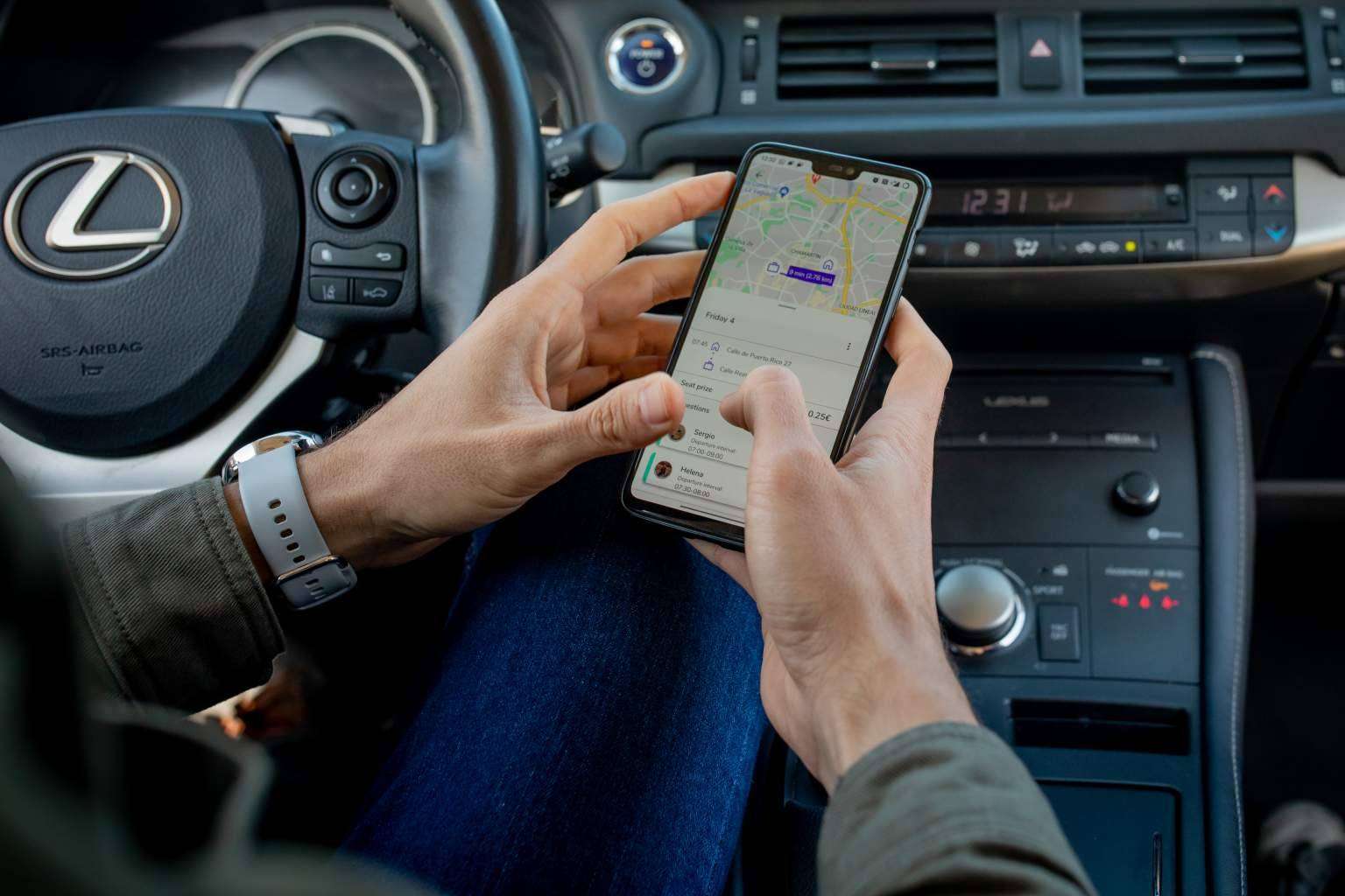 Viajes compartidos en coche en España con Hoop Carpool