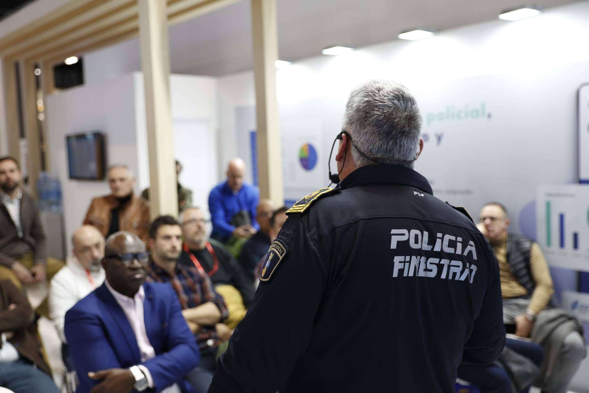 VinfoPOL y Discover, los software policiales que rompen récords de asistencia en SICUR 2024