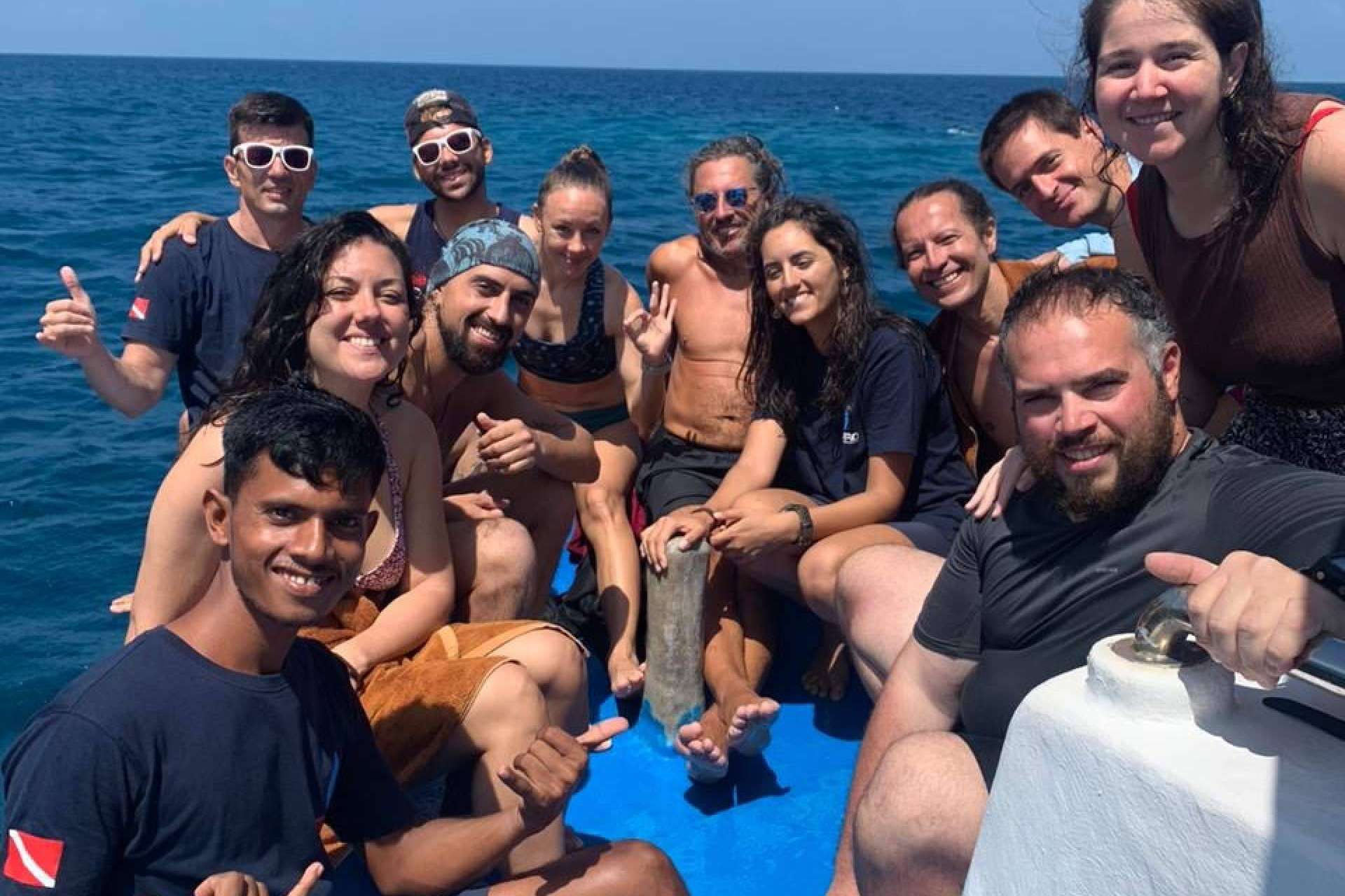 Vivir una experiencia inolvidable con Drop Dive Maldives