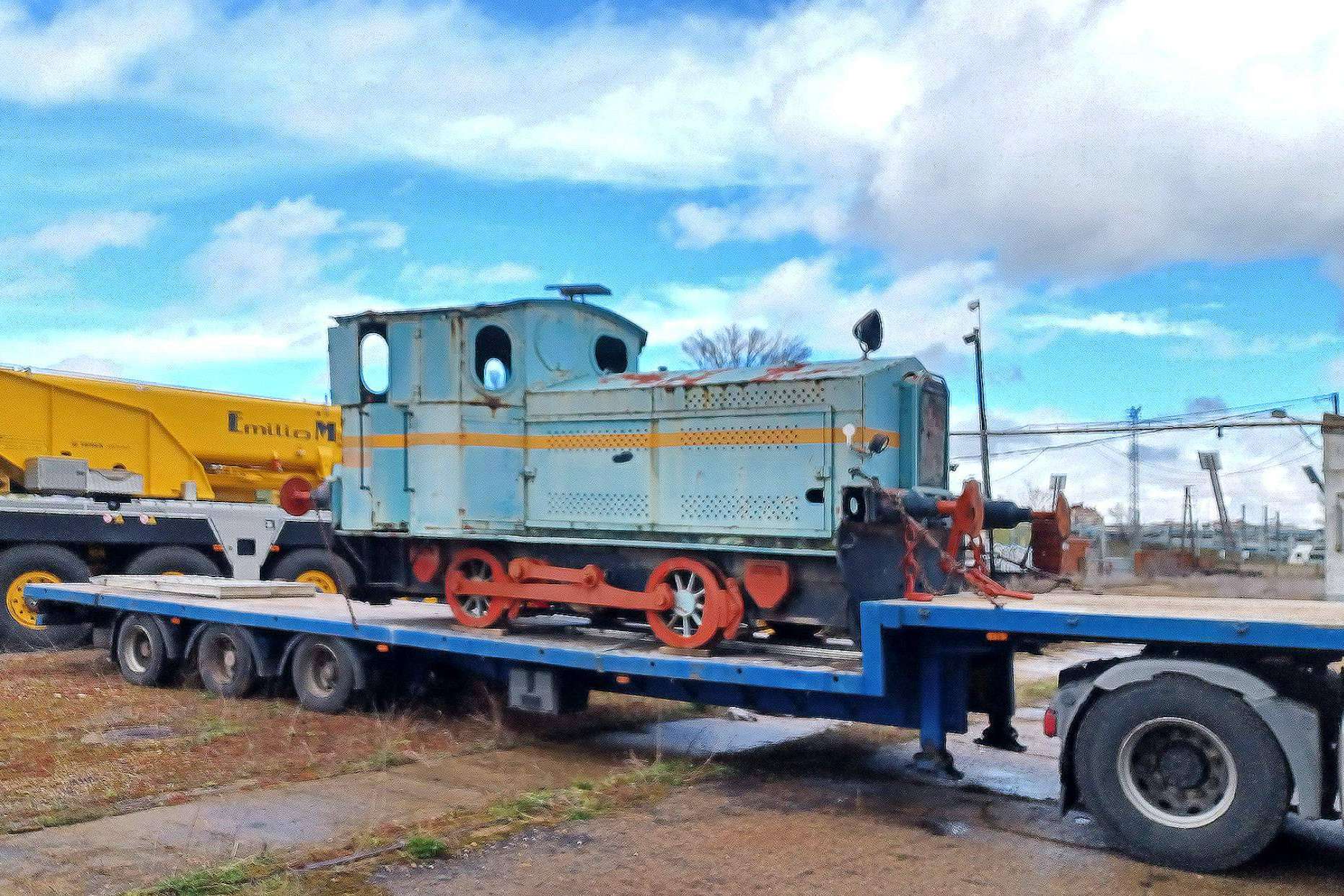 Una histórica locomotora de la antigua AZUCARERA EBRO preservada por la Fundación del Patrimonio Ferroviario