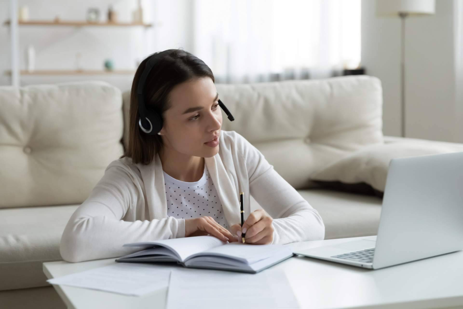 ¿Cuáles son las ventajas de acudir a clases de ruso online?