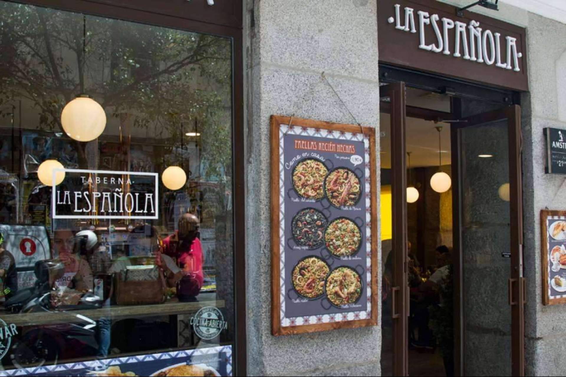 Taberna La Española ofrece comida, bebida y tapeo a la española en el centro de Madrid