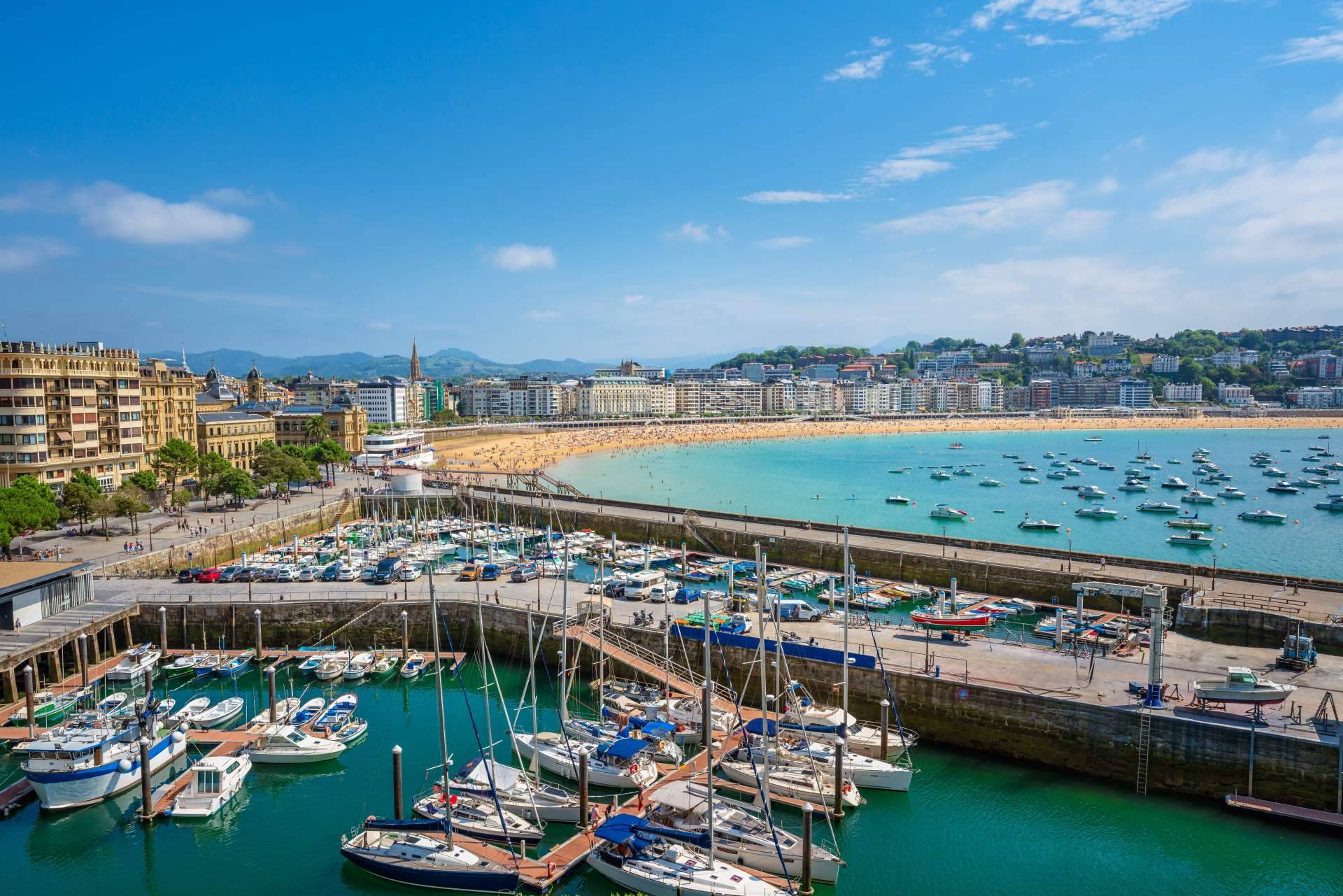 Excursión a San Sebastián y vuelta a casa con los pasteles vascos de Pastelería Oiartzun