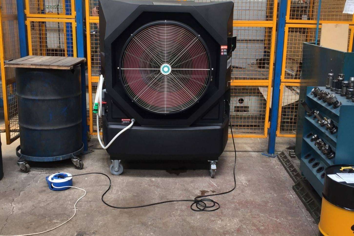 La compañía Esencial Cool ofrece equipos de climatización evaporativa portátil