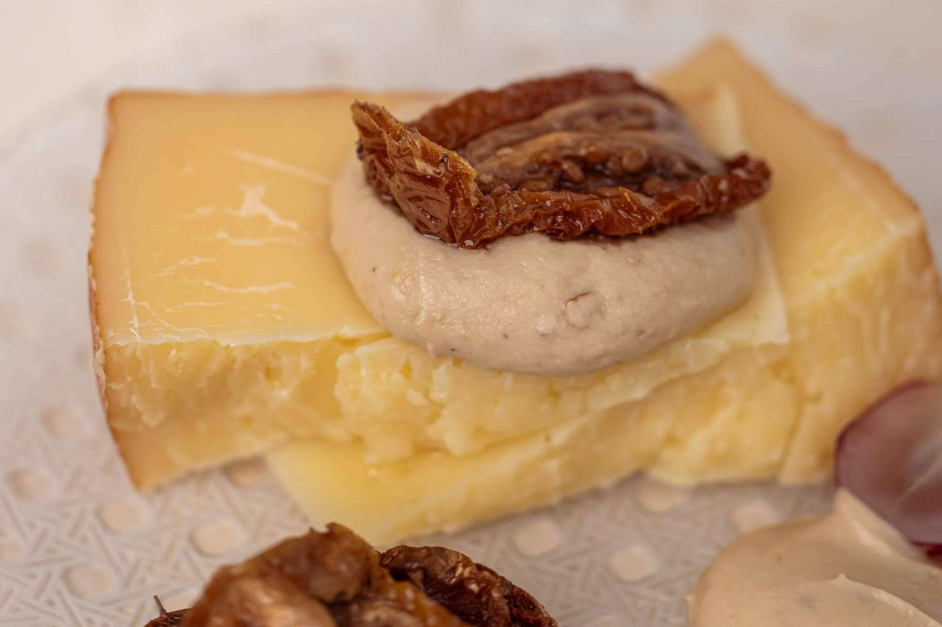 Vegamar Bodegas dispone de quesos gourmet