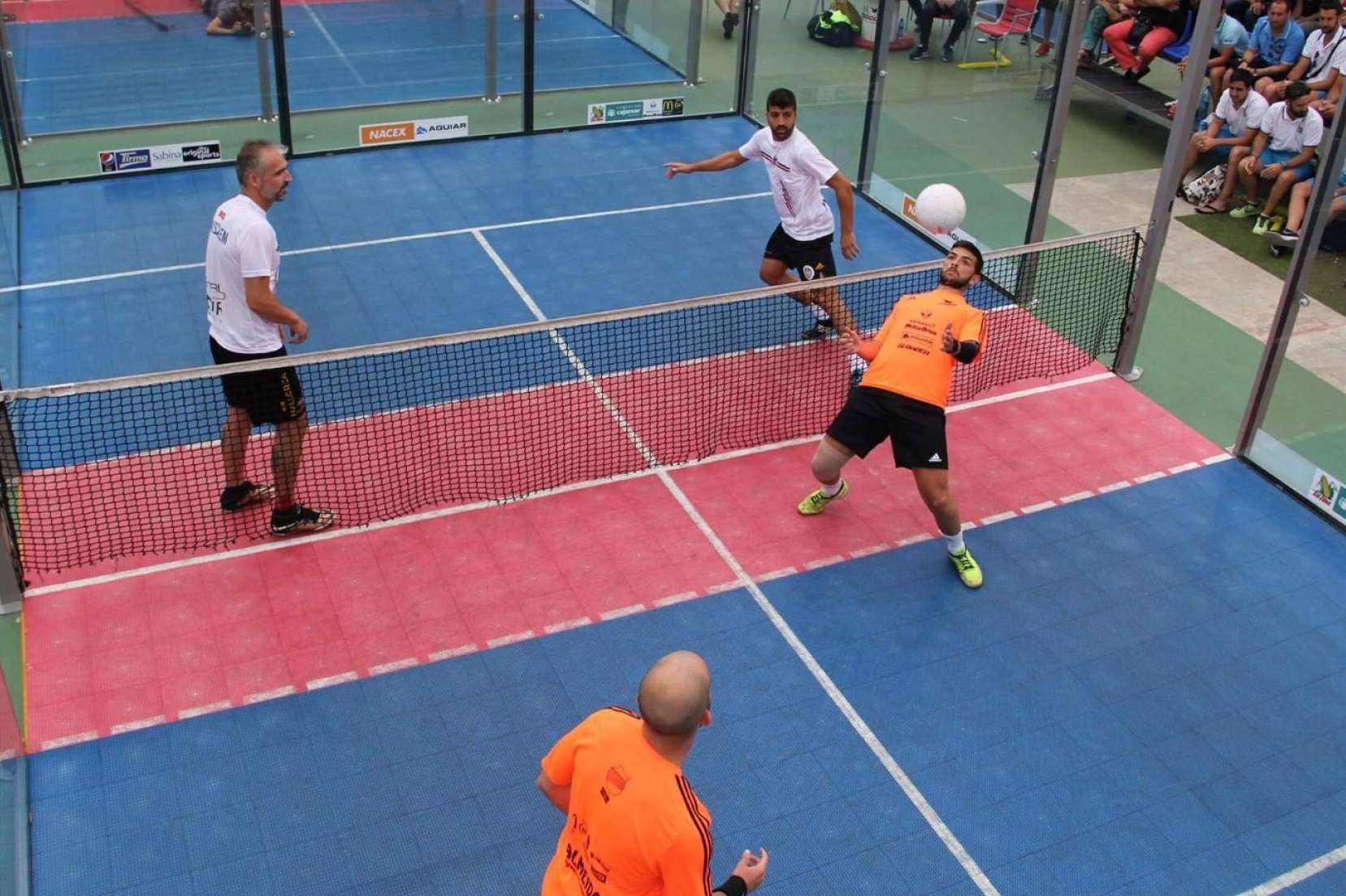 Padbol, un deporte seguro