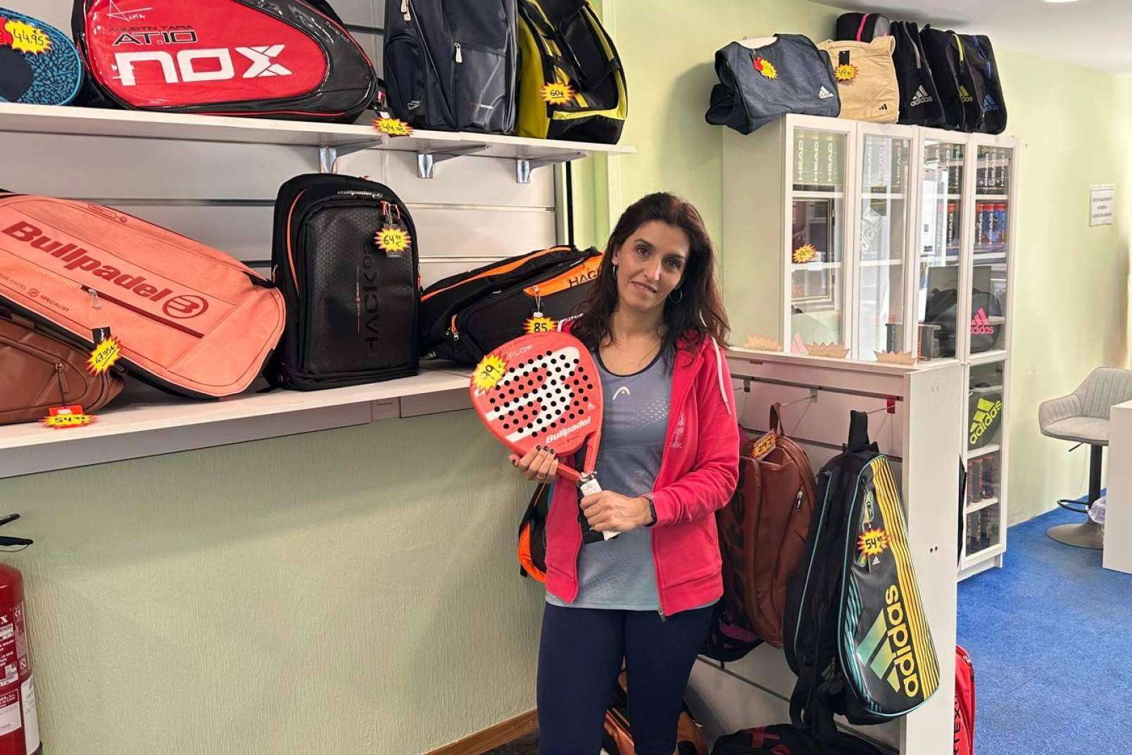 Pádel Miraflores presenta la nueva colección de palas Bullpadel con un descuento exclusivo