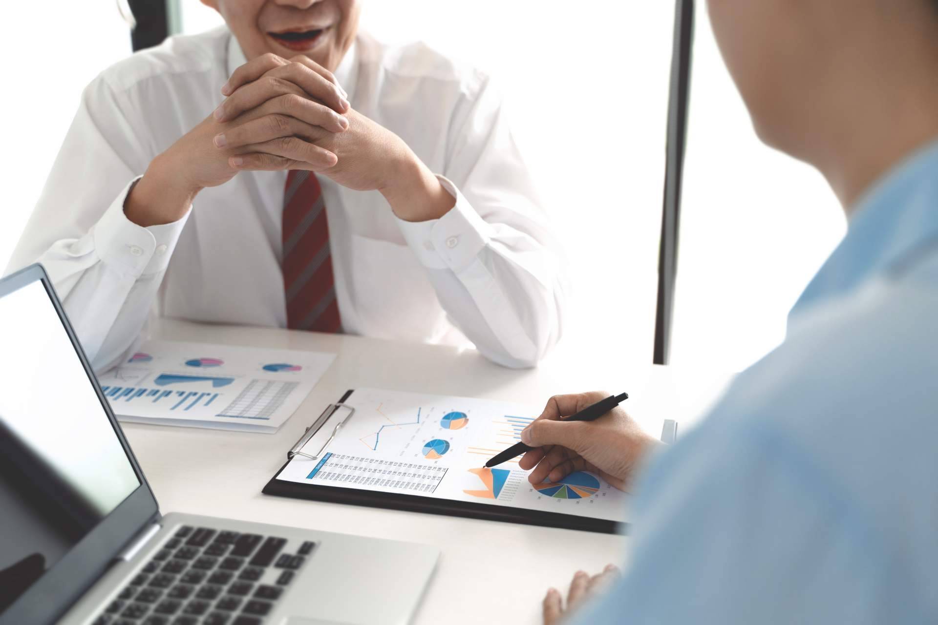 Asesoría a empresas y sector laboral con Ceesa