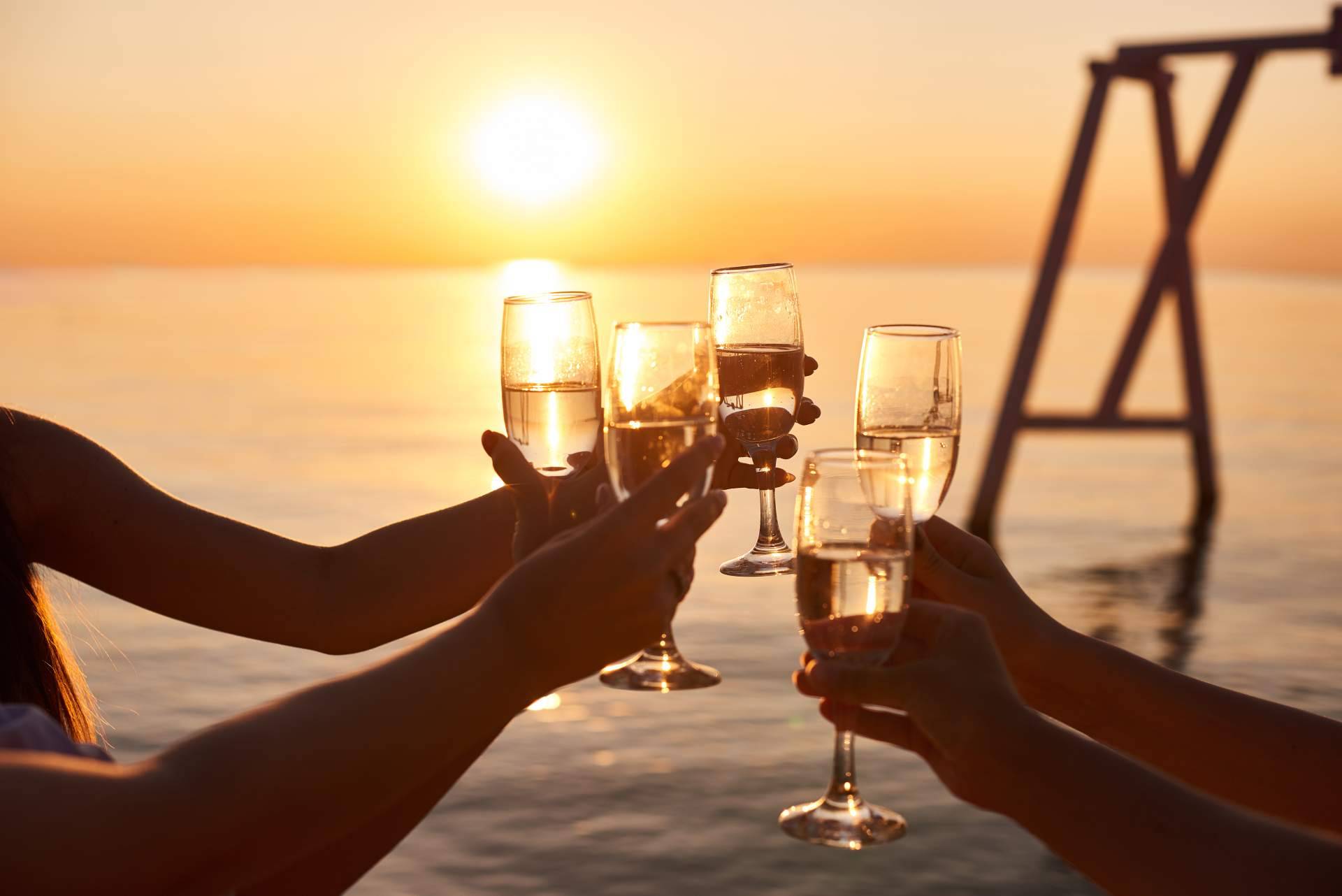 Naturelovers Wines destaca los beneficios del cava como una bebida de verano