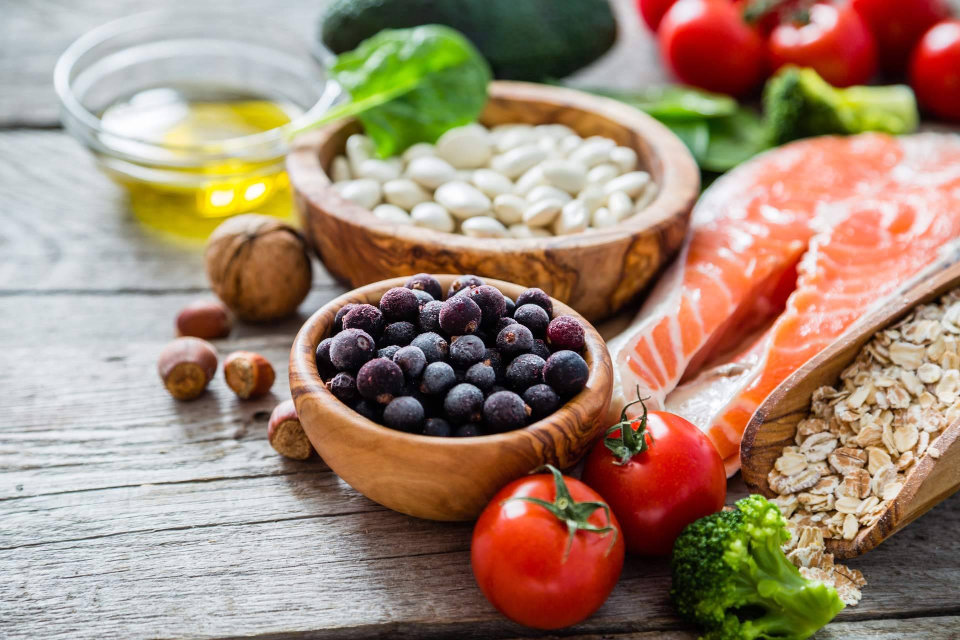 Bienestar para la mujer con dietas y nutricionistas profesionales