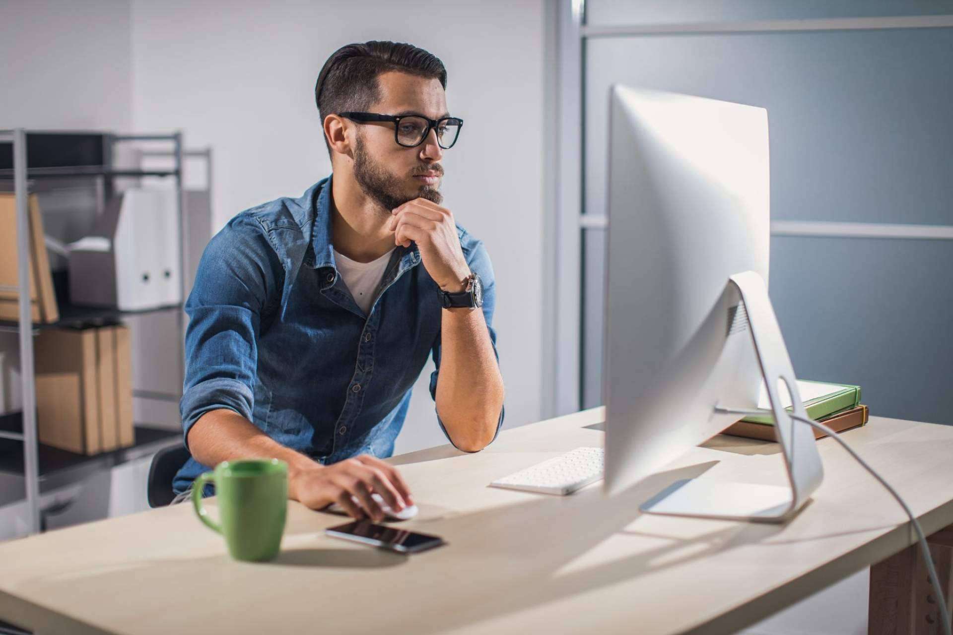 ¿Cómo funciona el administrativo online de Mi Asistente Virtual?