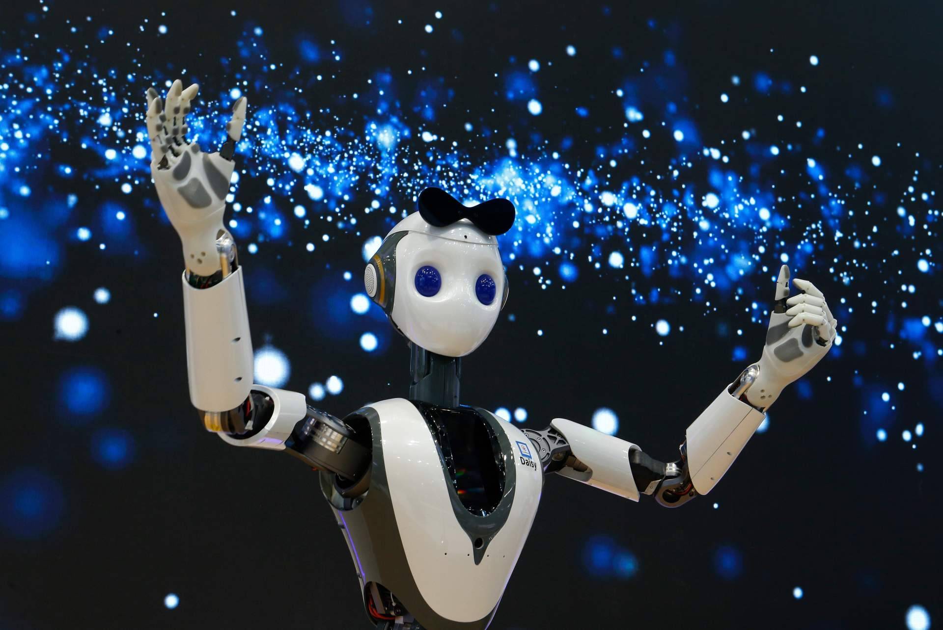 ¿Por qué es rentable utilizar un asistente virtual con inteligencia artificial?, por Bit2Brain