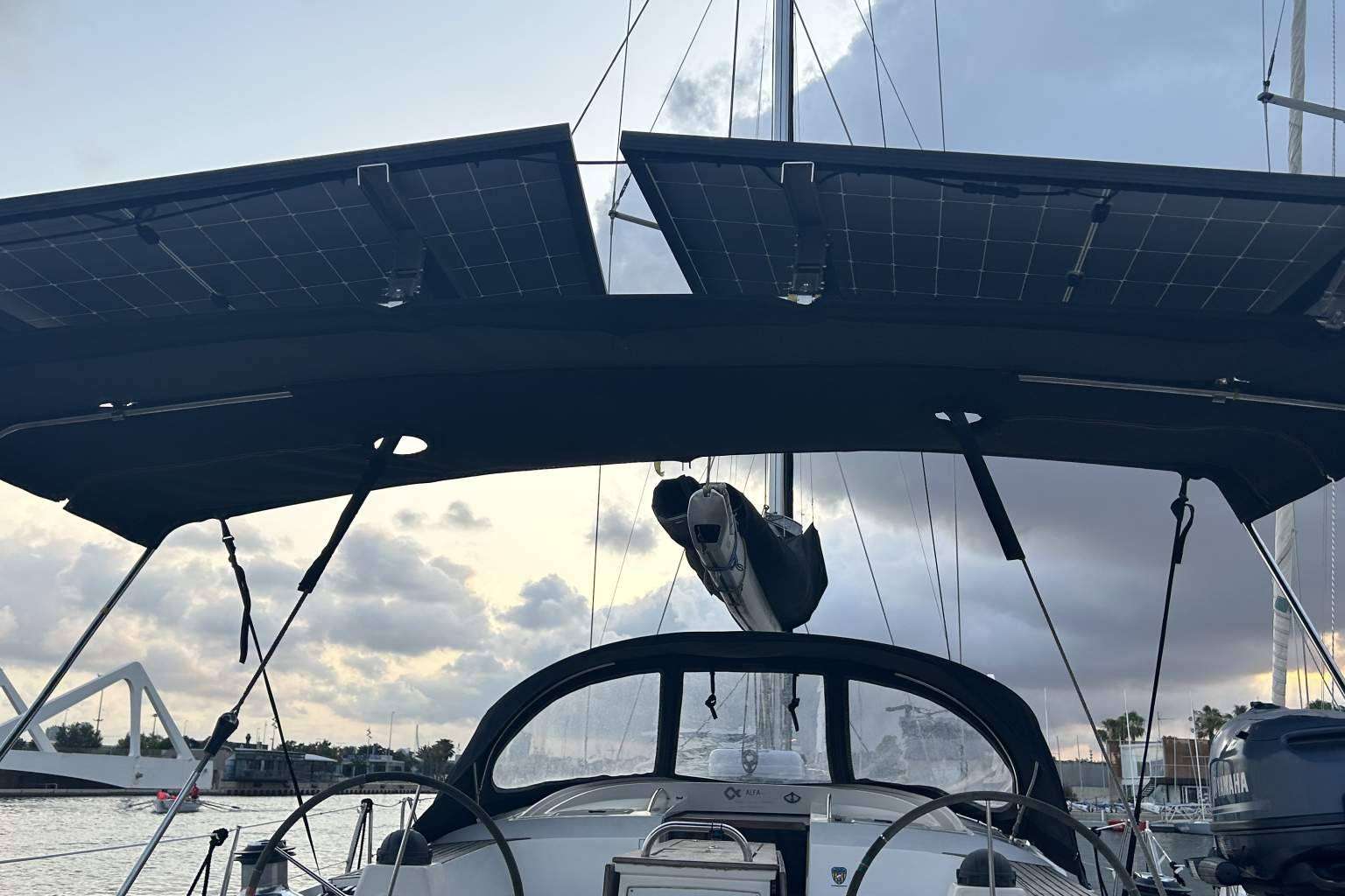 Razones para instalar un sistema de generadores eléctricos para yacht