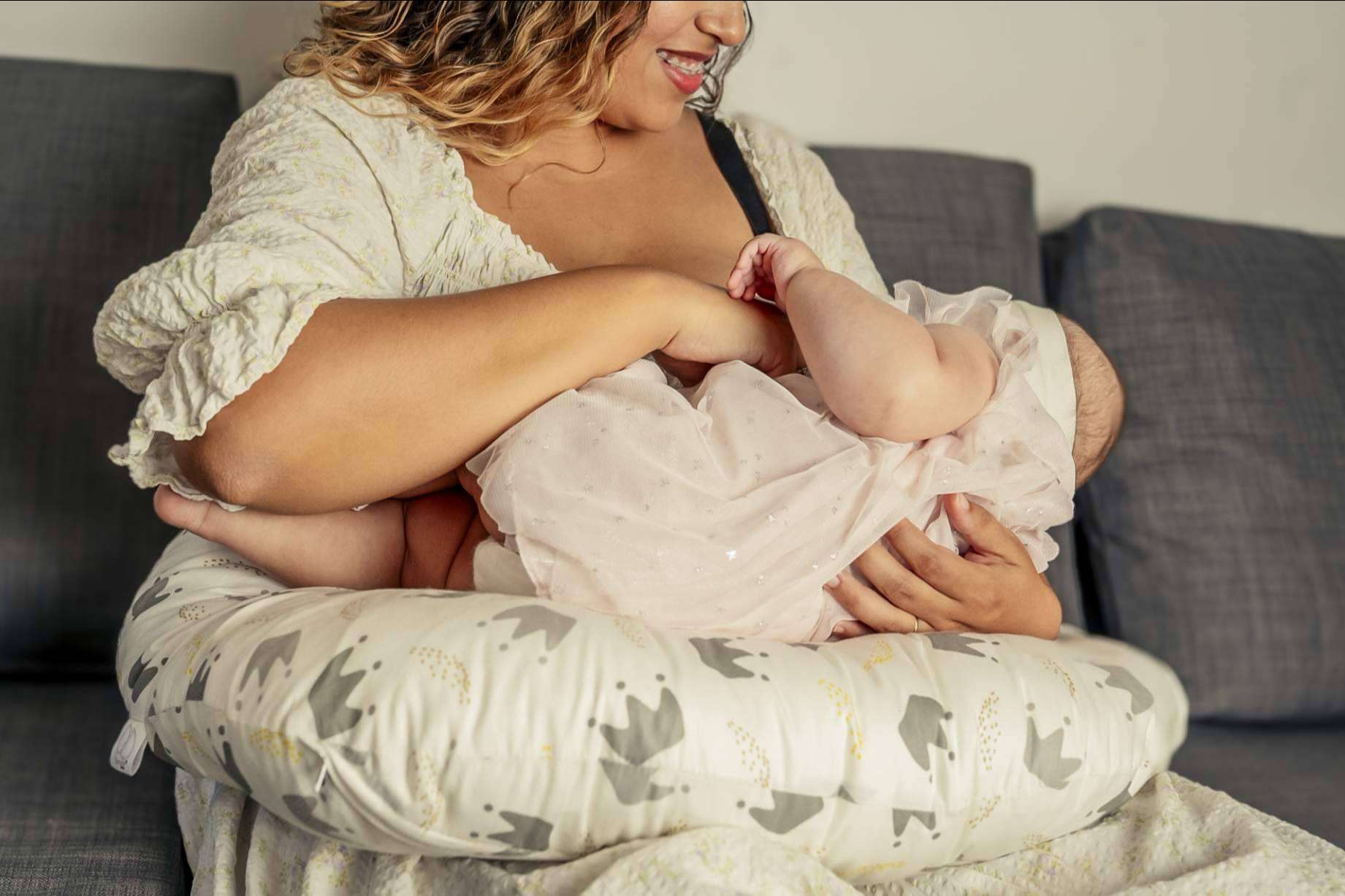Cojín de lactancia de Sonora Baby; un producto clave para una lactancia placentera