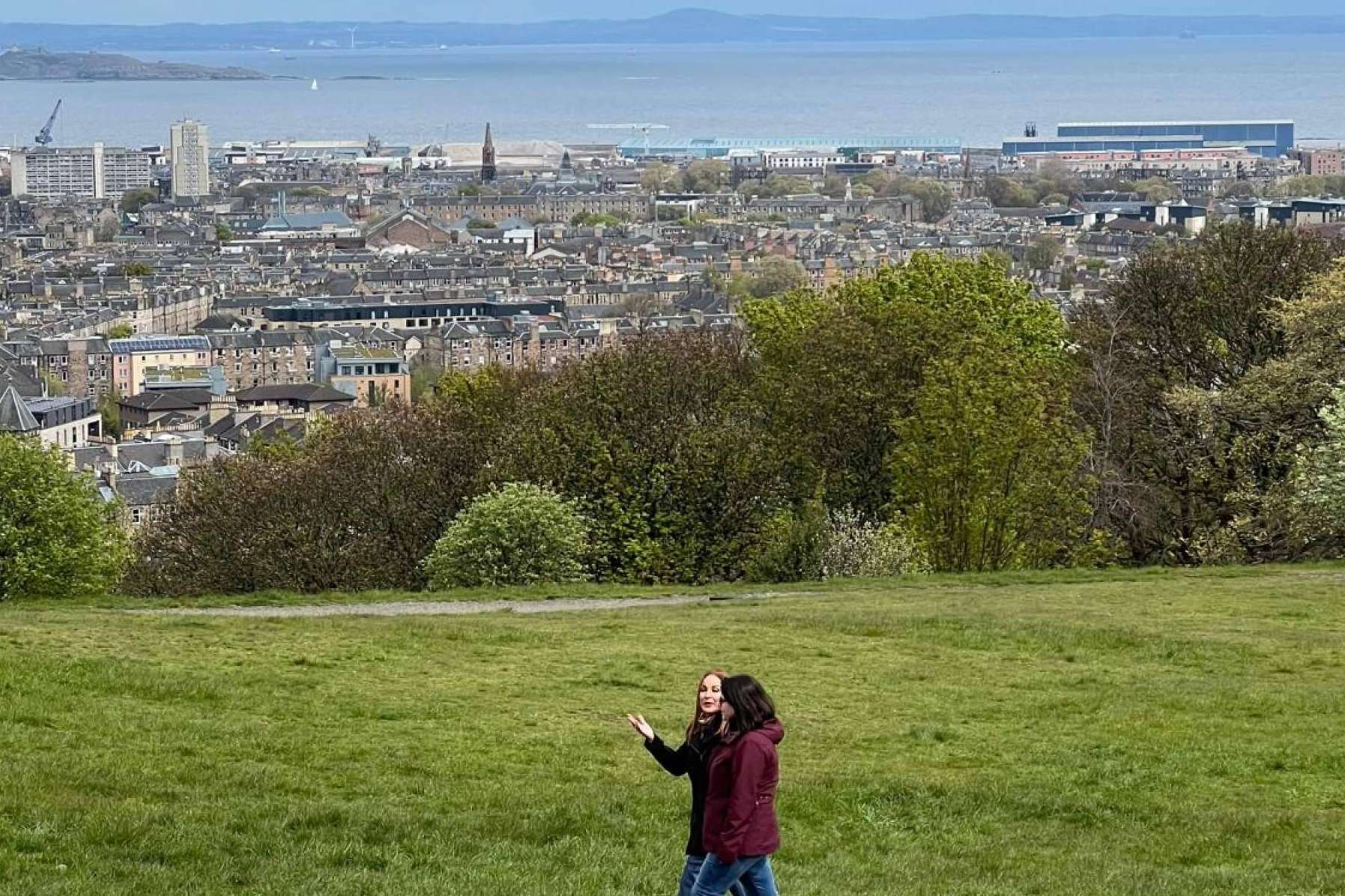 Edimburgo Tip Tours permite descubrir la capital de Escocia con distintas modalidades de recorridos