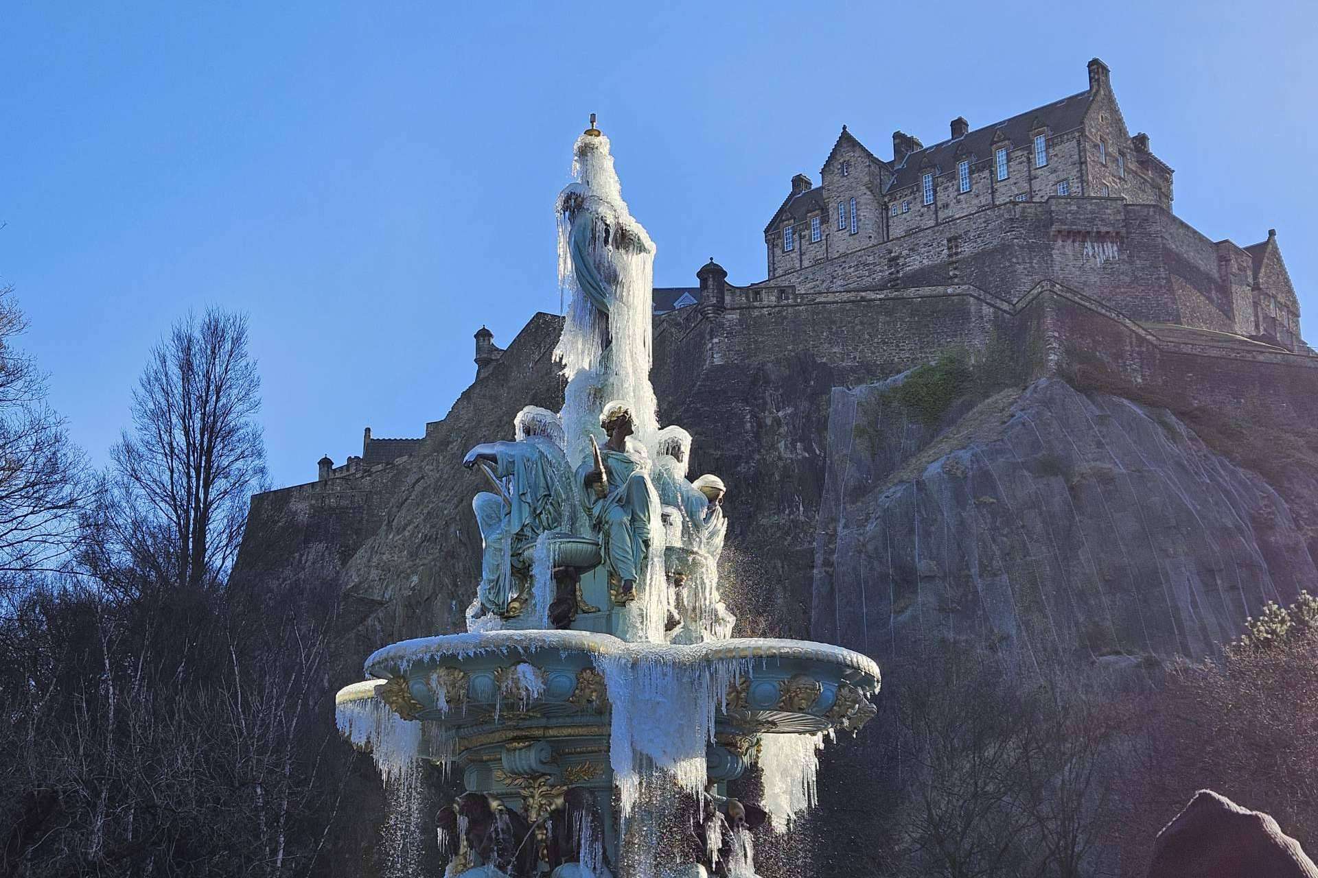 Qué lugares se pueden conocer en Edimburgo de la mano de Edimburgo Tip Tours