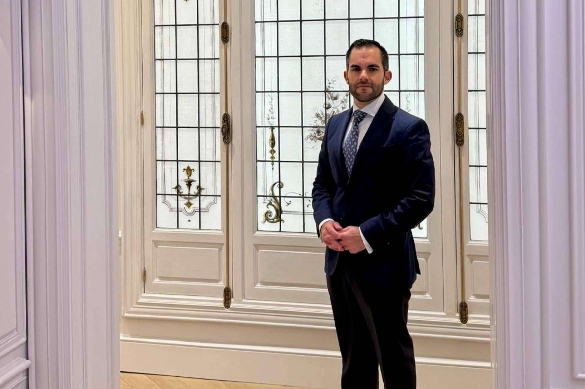 Honorarios de un abogado penalista, factores clave y opciones de presupuestación en servicios legales