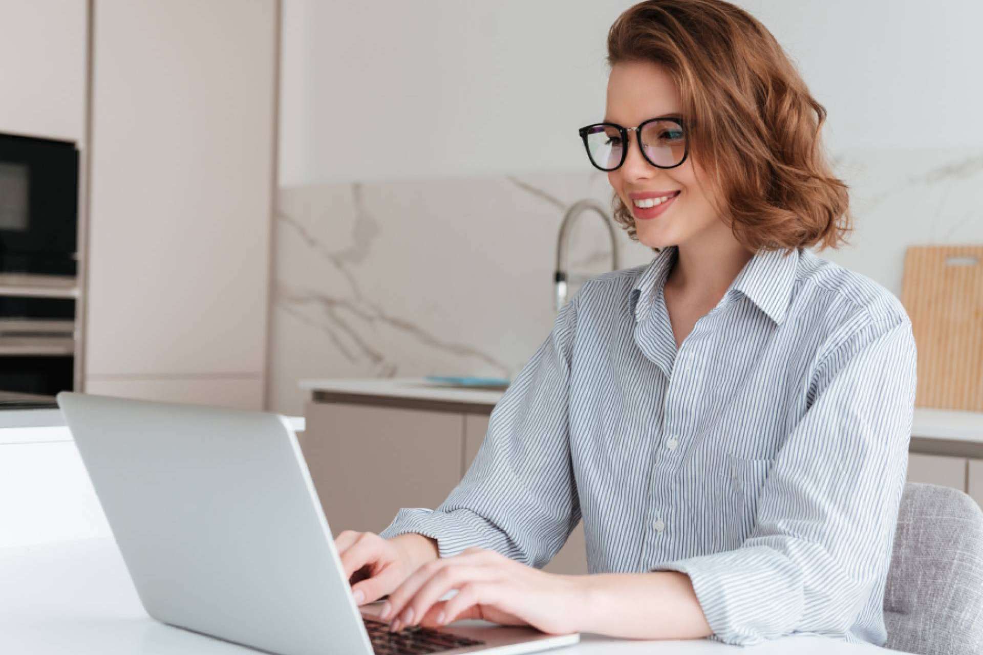 Ordenadores gratuitos para autónomos y microempresas, la nueva oferta del Kit Digital