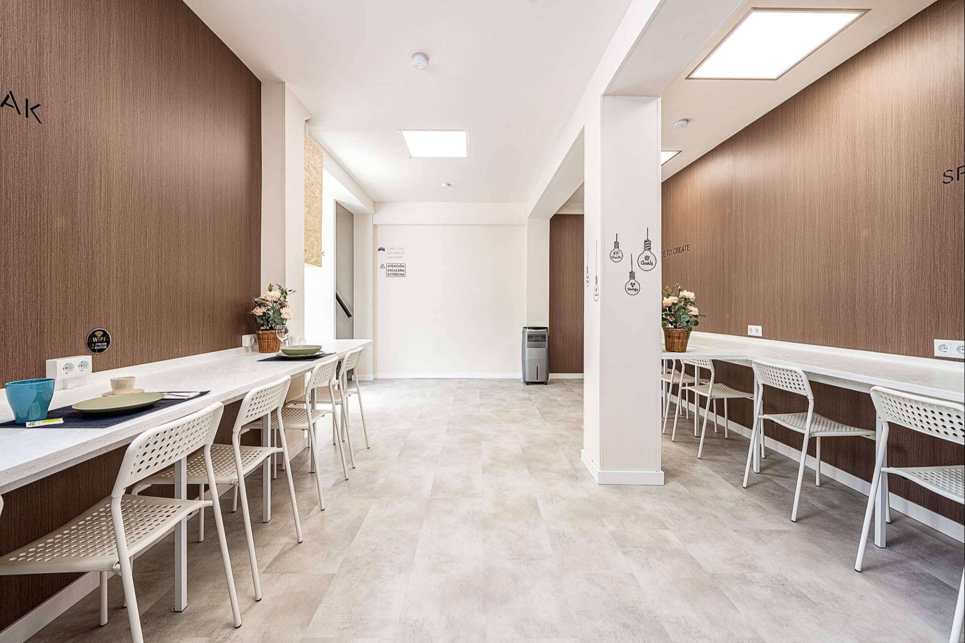 Alojamiento barato en Las Canteras; Rooms Canteras revoluciona el concepto de hostal boutique