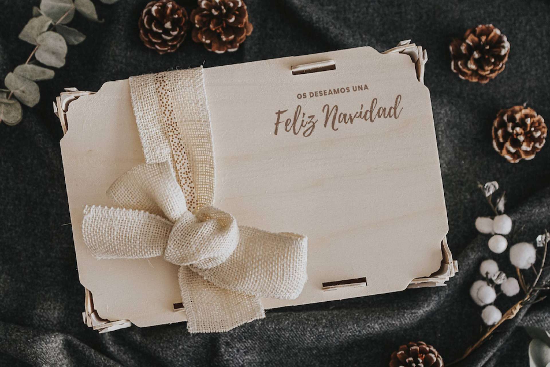 El packaging personalizado de Sincla, clave para destacar las cestas de Navidad de empresas y eventos