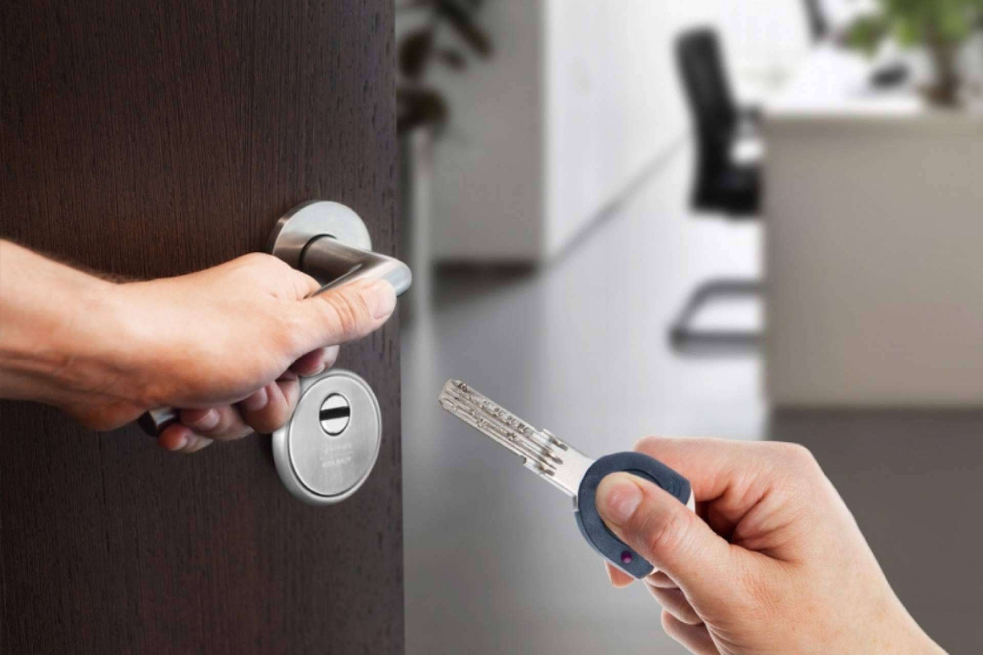 Seguridad sin complicaciones, los cilindros TESA combinan resistencia y comodidad