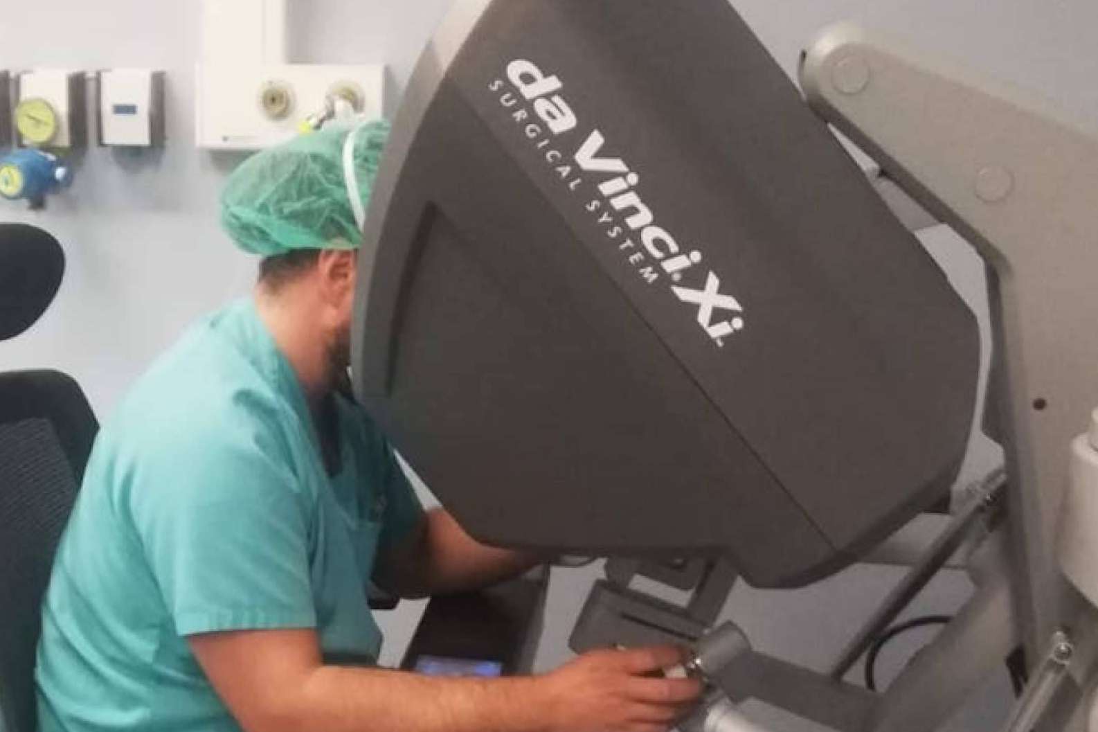 Cirugía robótica para la hiperplasia benigna de próstata, por Dr. Pep Auguet