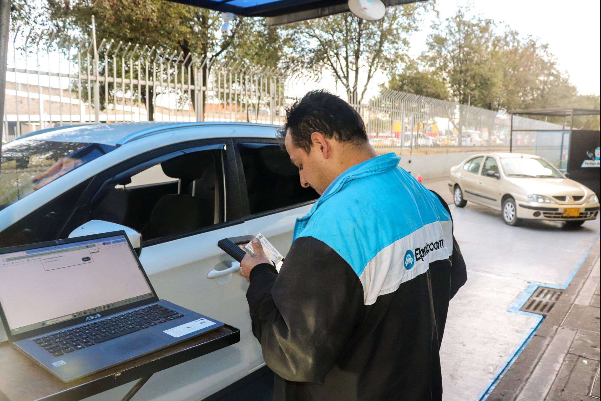 El Perito eleva el estándar de seguridad en la compra de vehículos usados con peritajes expertos en Colombia