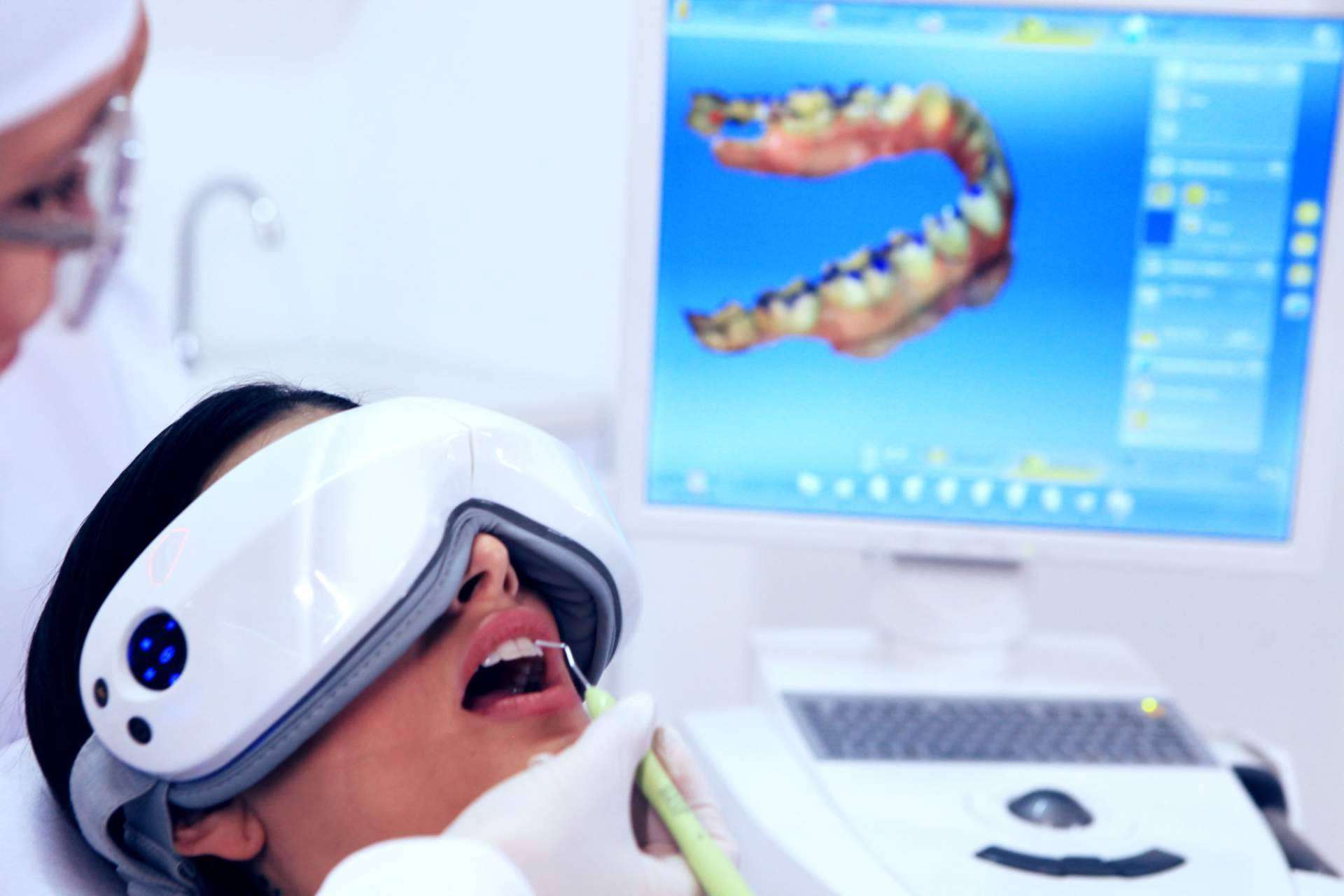 Soluciones integrales en ortodoncia y diseño de sonrisa, el sello distintivo de Odontología de Marlon Becerra